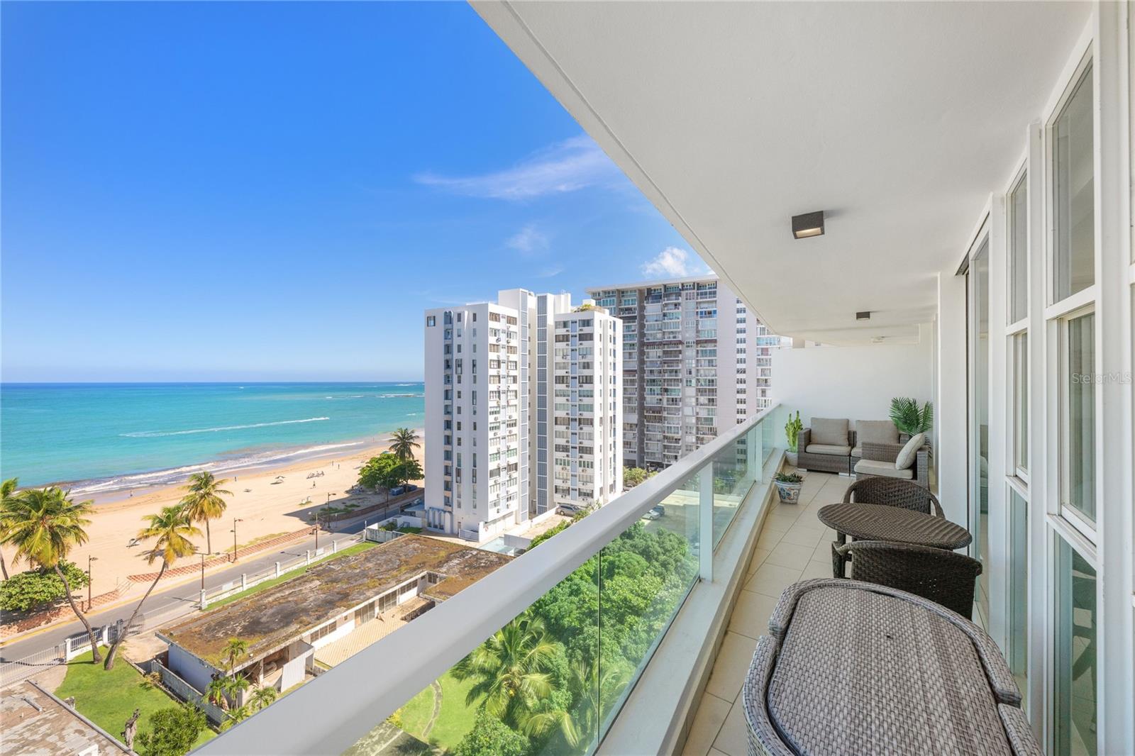 5575 AVENIDA ISLA VERDE #903