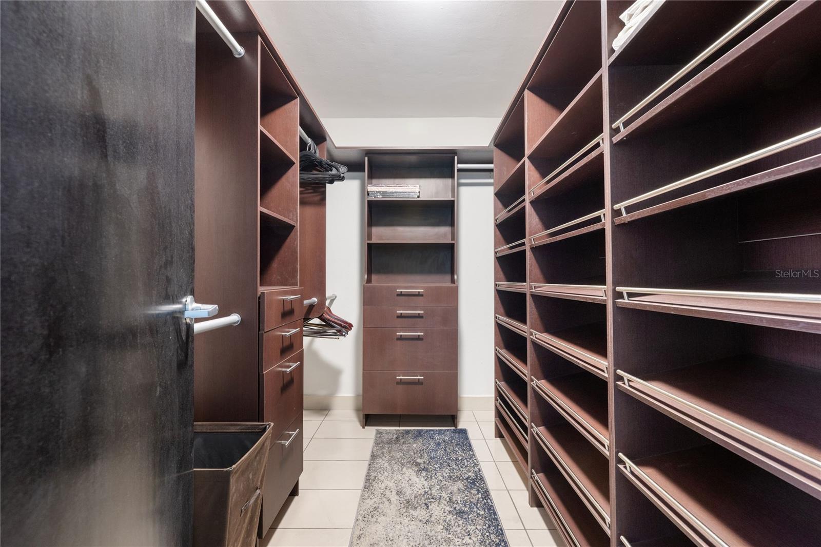 5575 AVENIDA ISLA VERDE #904