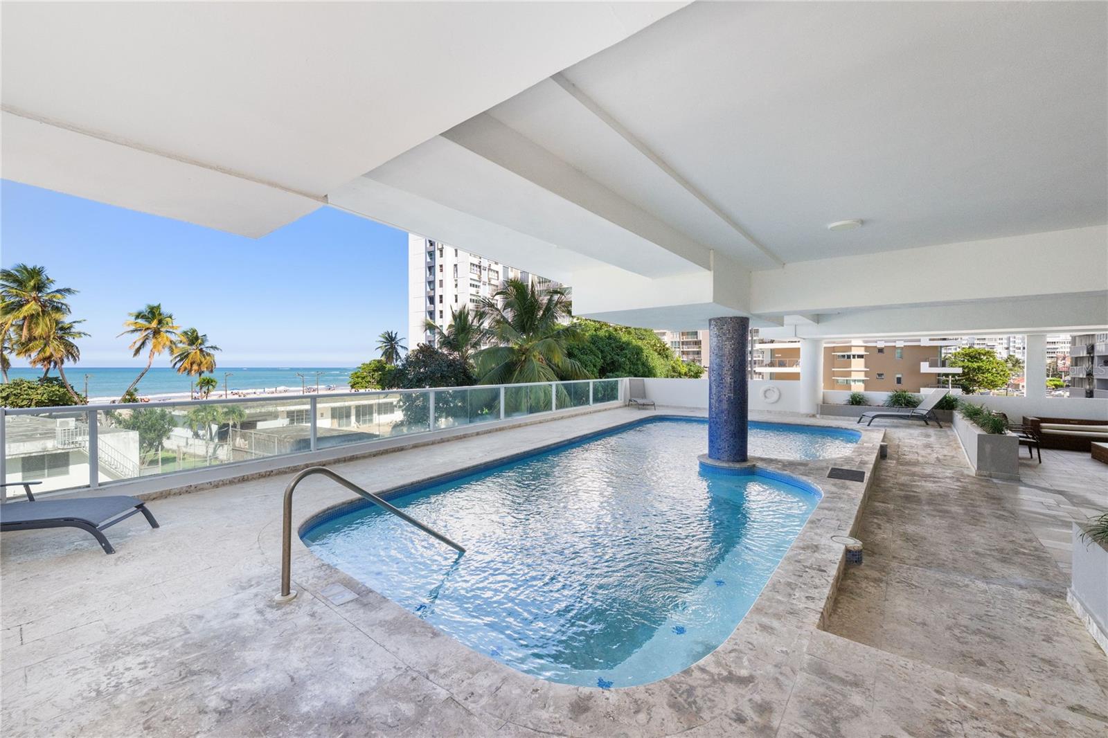 5575 AVENIDA ISLA VERDE #904