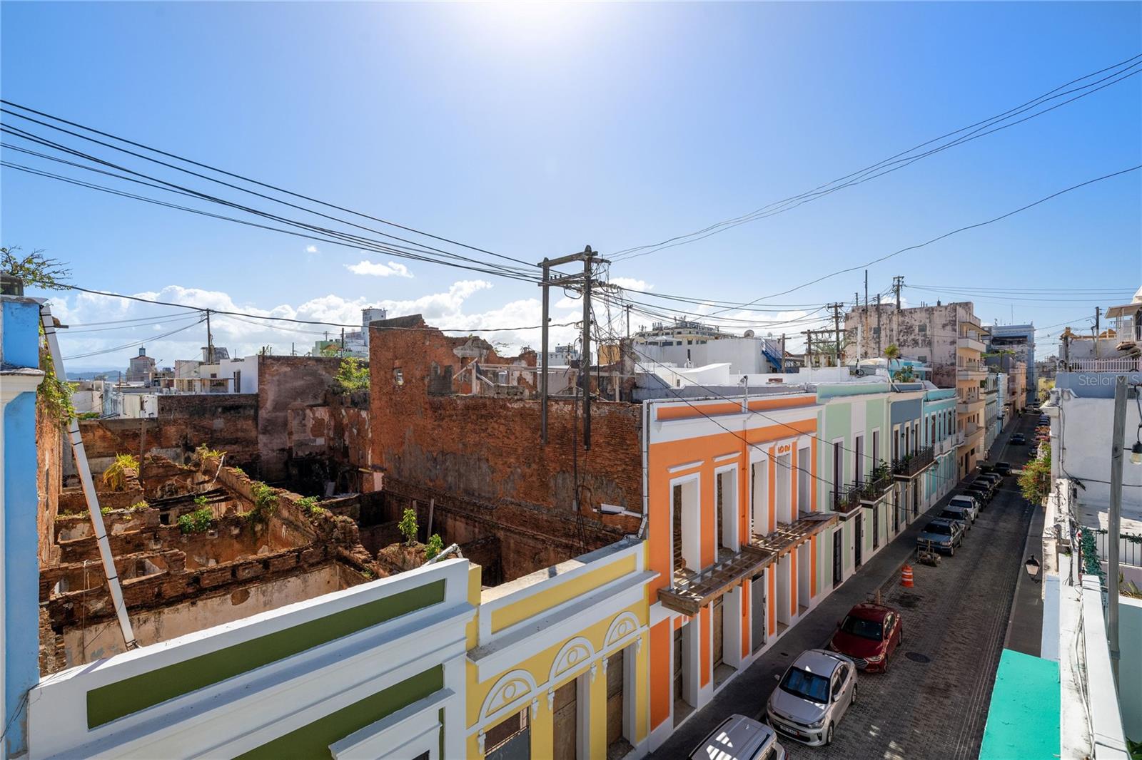 271 CALLE LUNA #3F