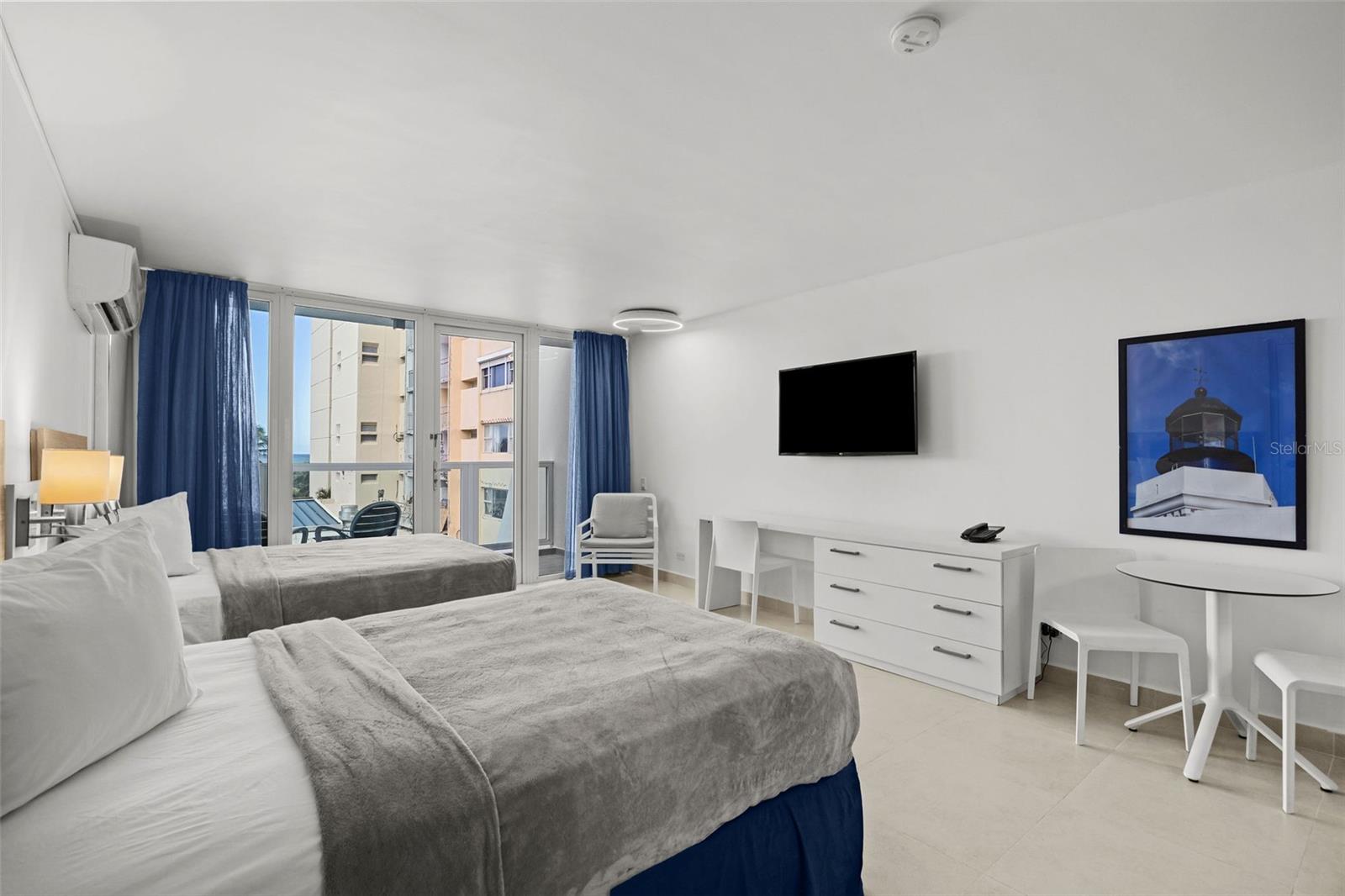 6165 ISLA VERDE AVE. #377