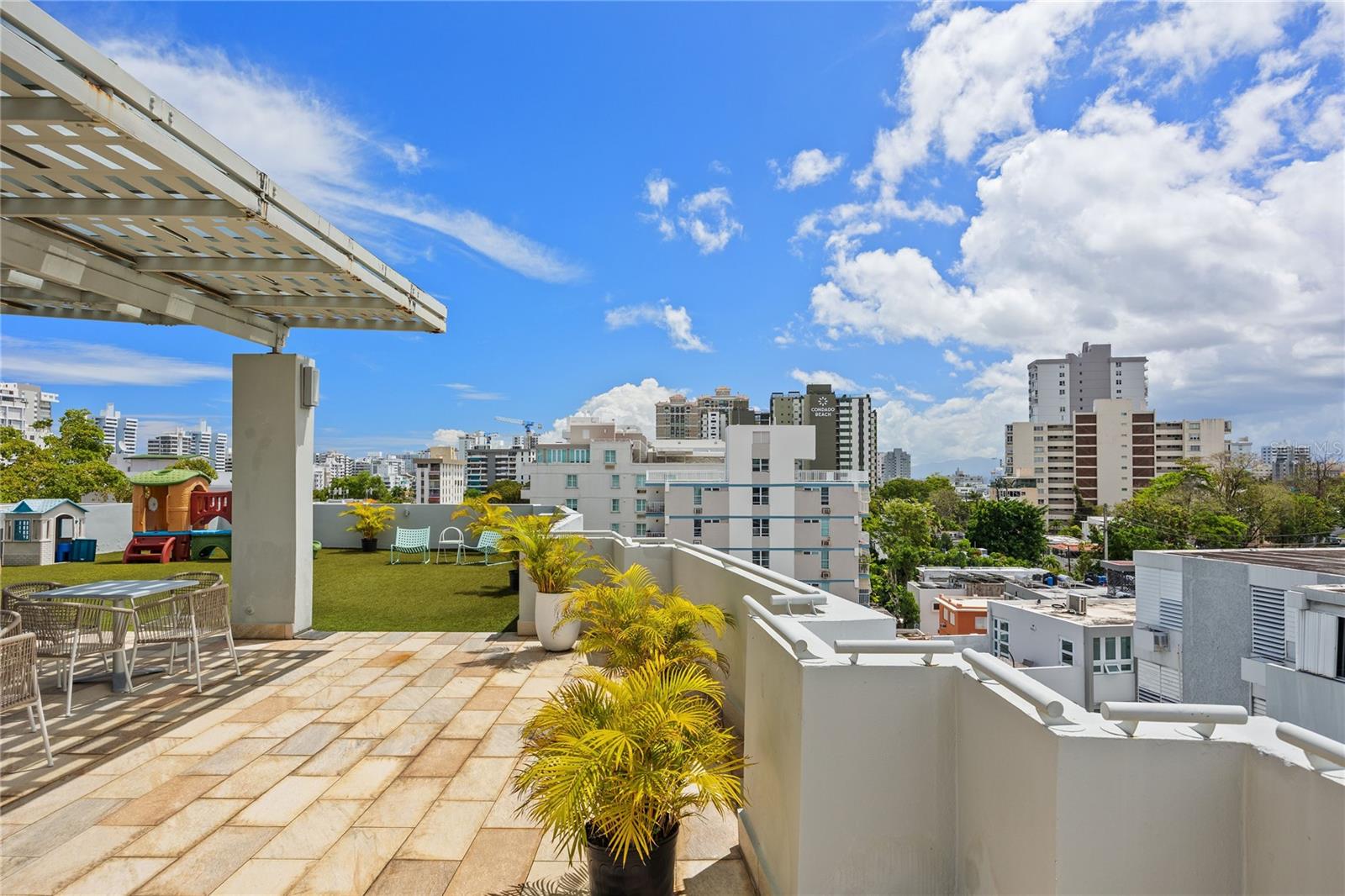 1364 CALLE WILSON #Penthouse 511