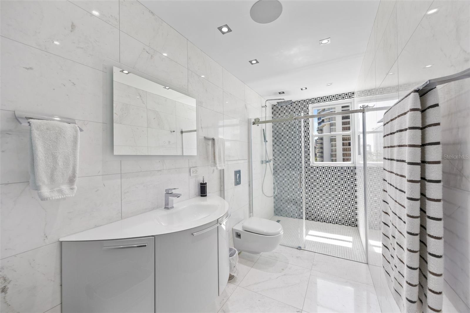 1315 ASHFORD AVE #501