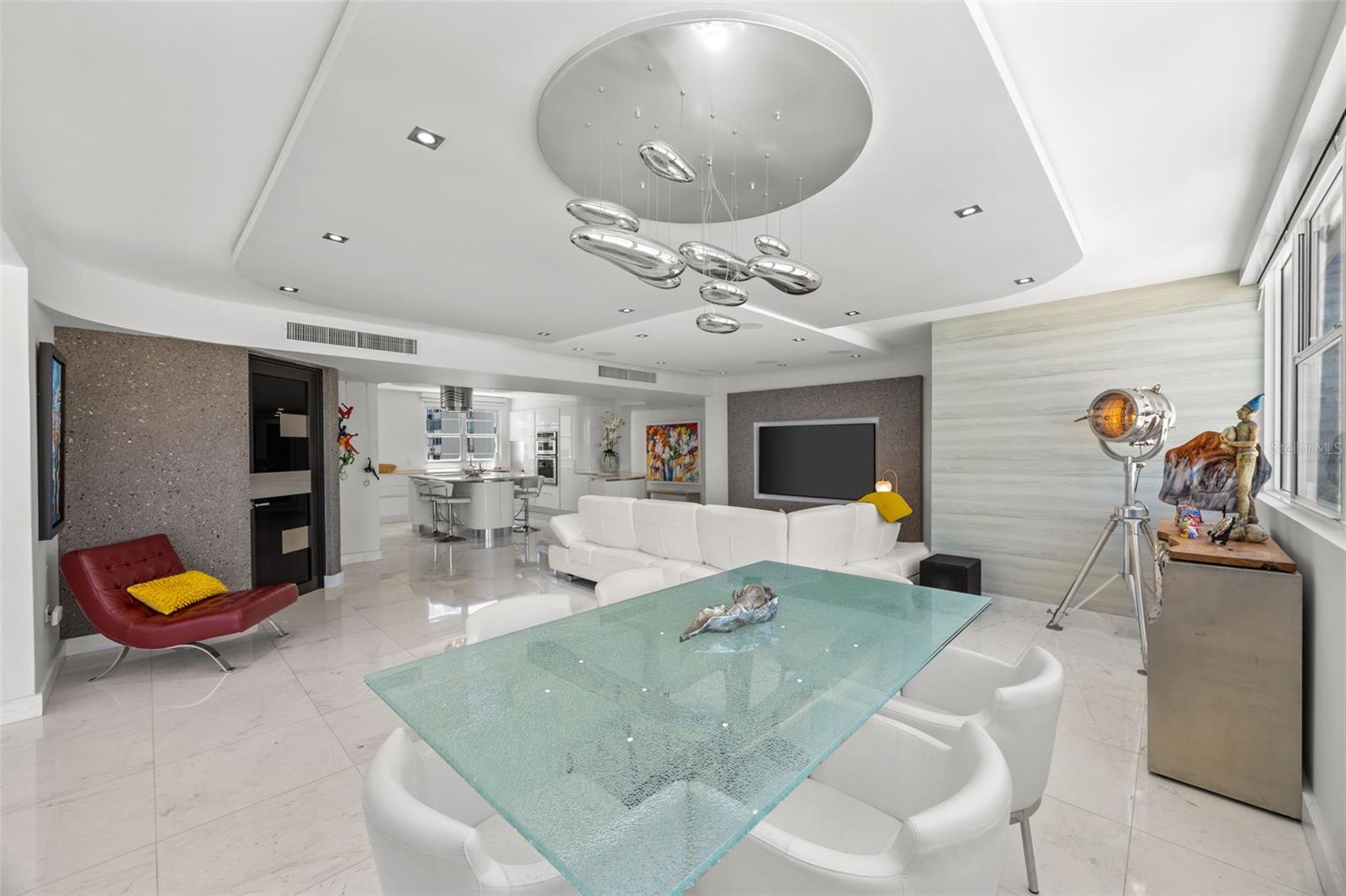1315 ASHFORD AVE #501