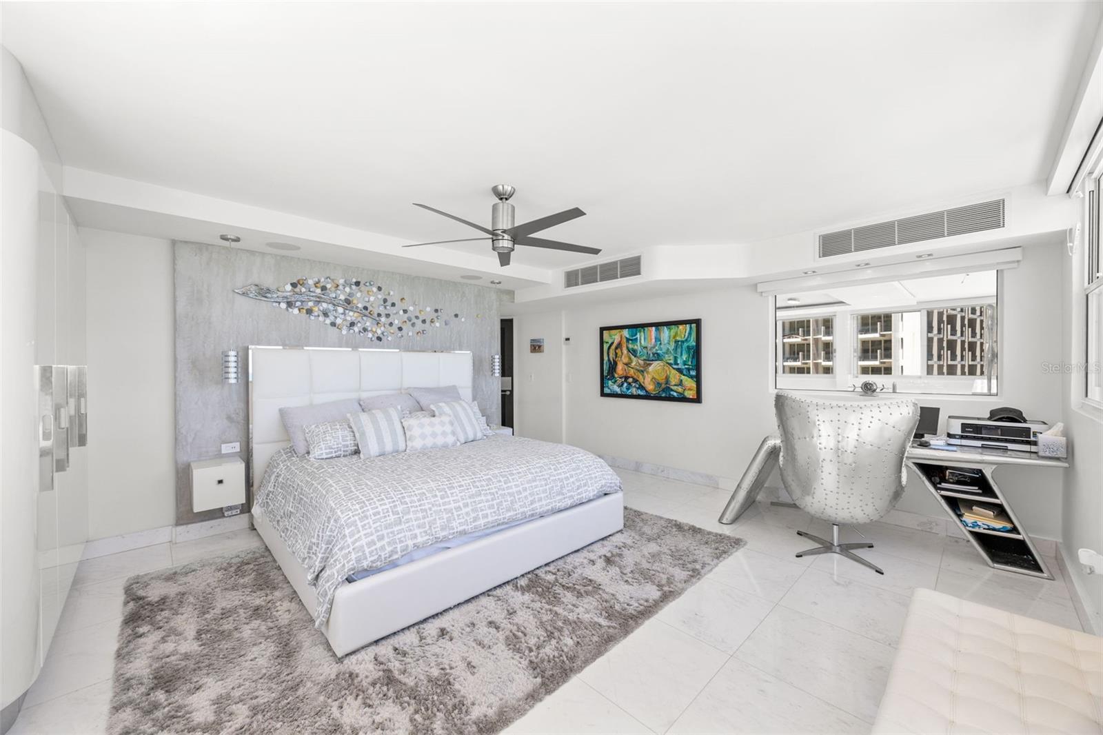 1315 ASHFORD AVE #501