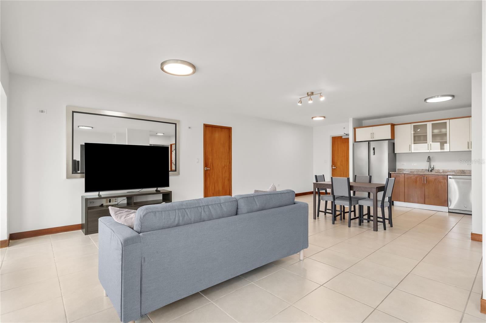 103 AVENIDA JOSÉ DE DIEGO #1705N