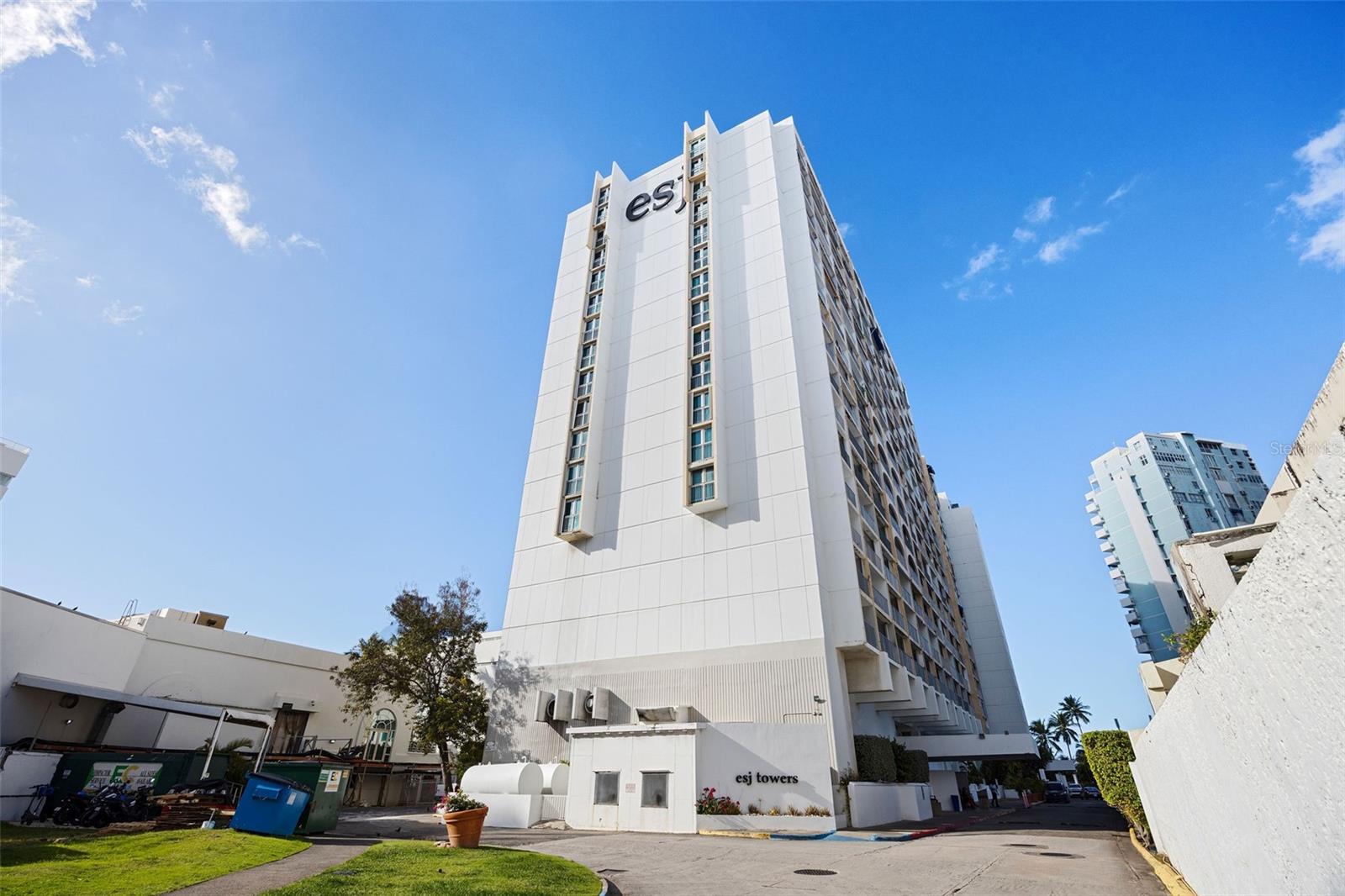 6165 ISLA VERDE AVE. #183