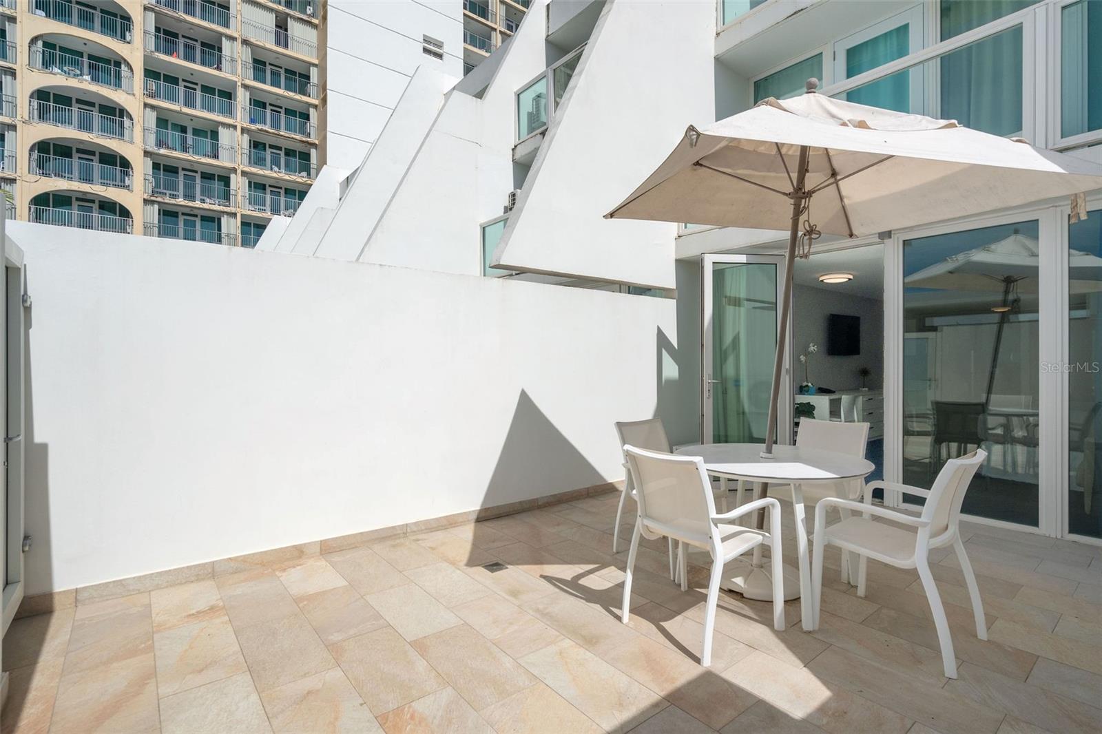 6165 ISLA VERDE AVE. #183