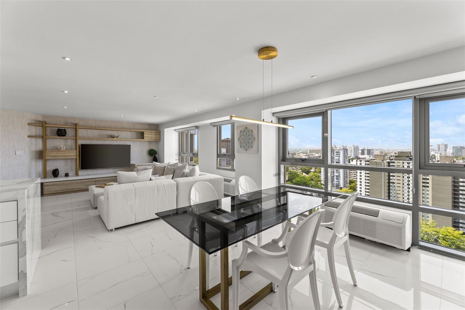 103 AVENIDA DE DIEGO #1906 South