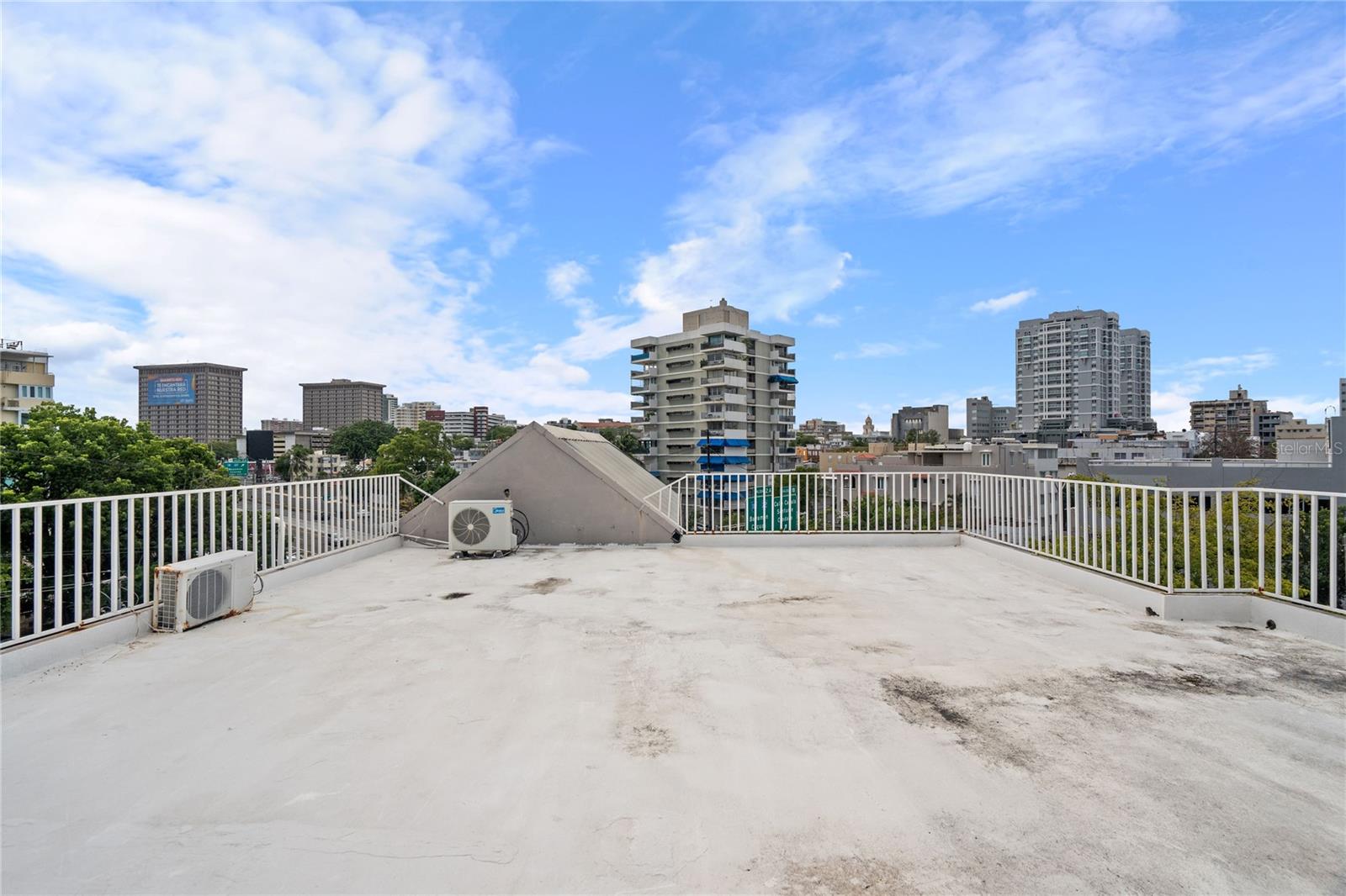 1223 WILSON AVE. #401