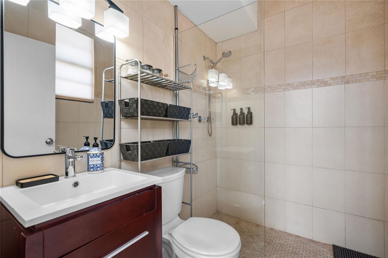 1020 ASHFORD AVE #420