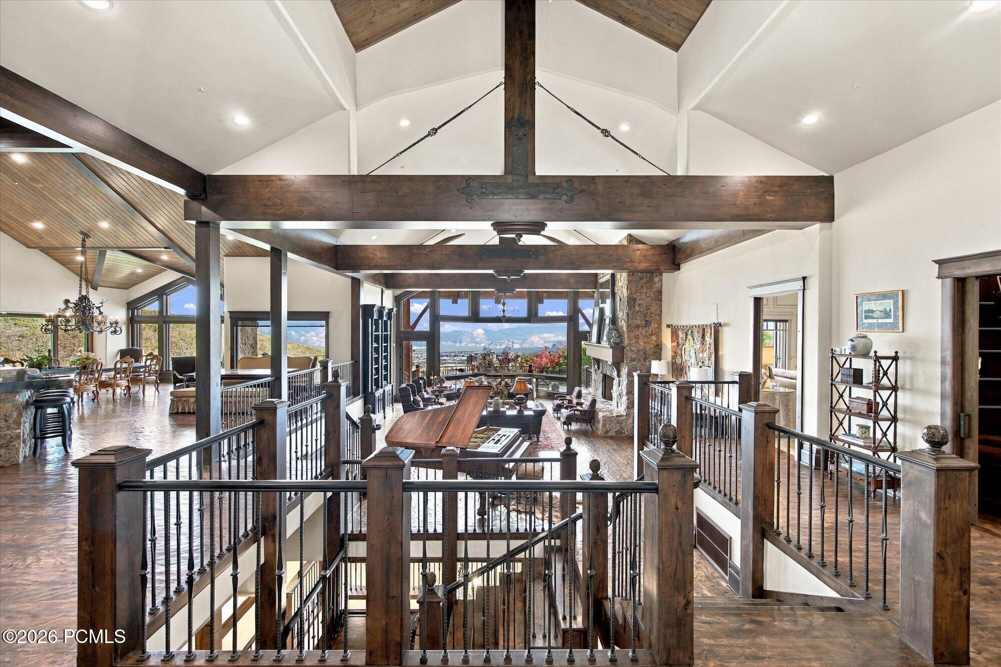 2682 W Deer Hollow Road