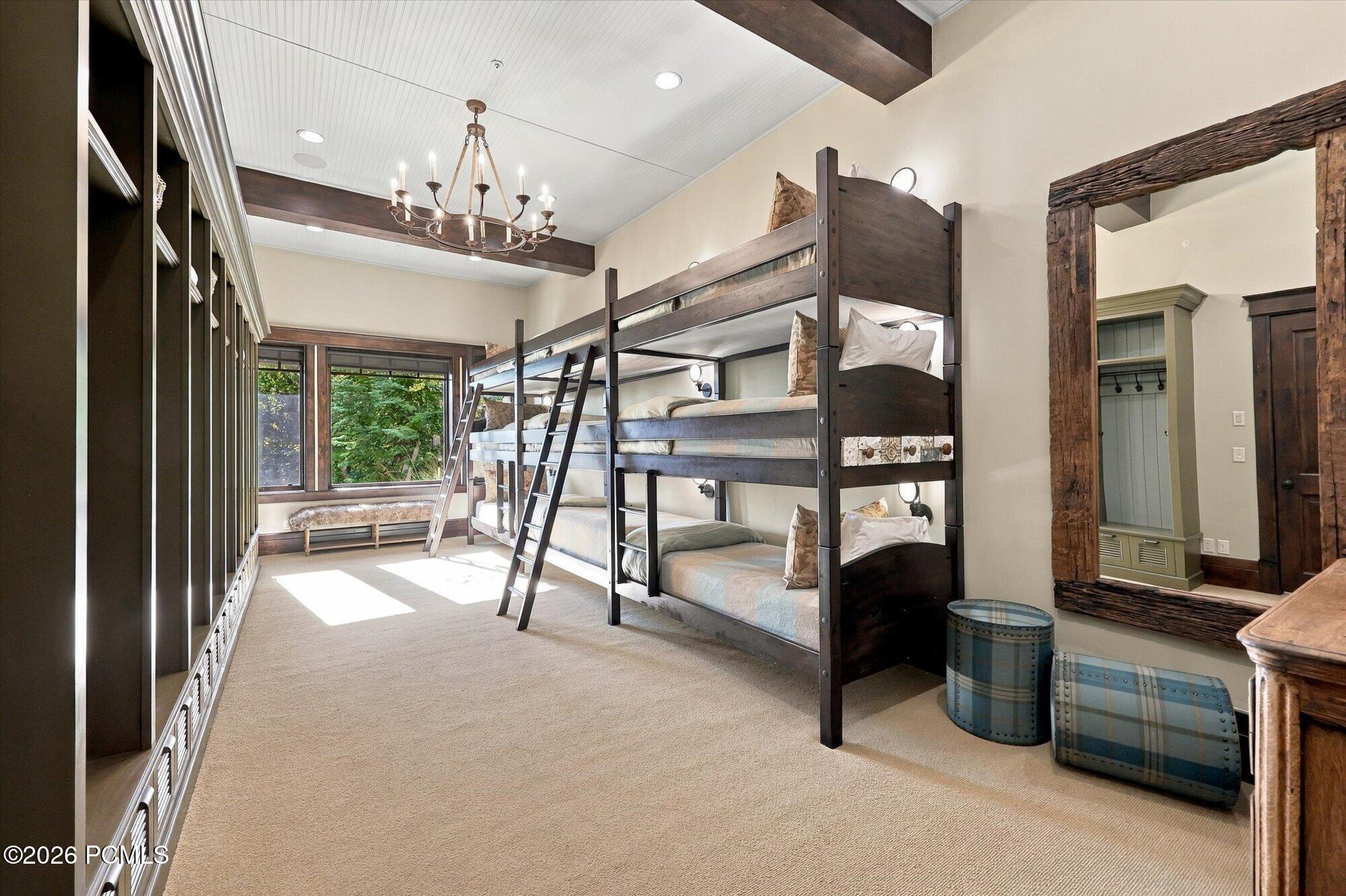 2682 W Deer Hollow Road