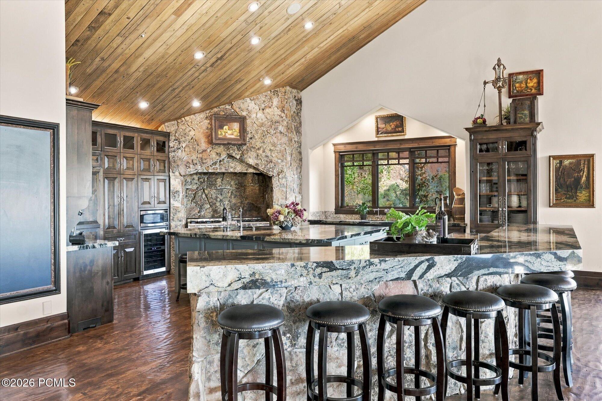 2682 W Deer Hollow Road