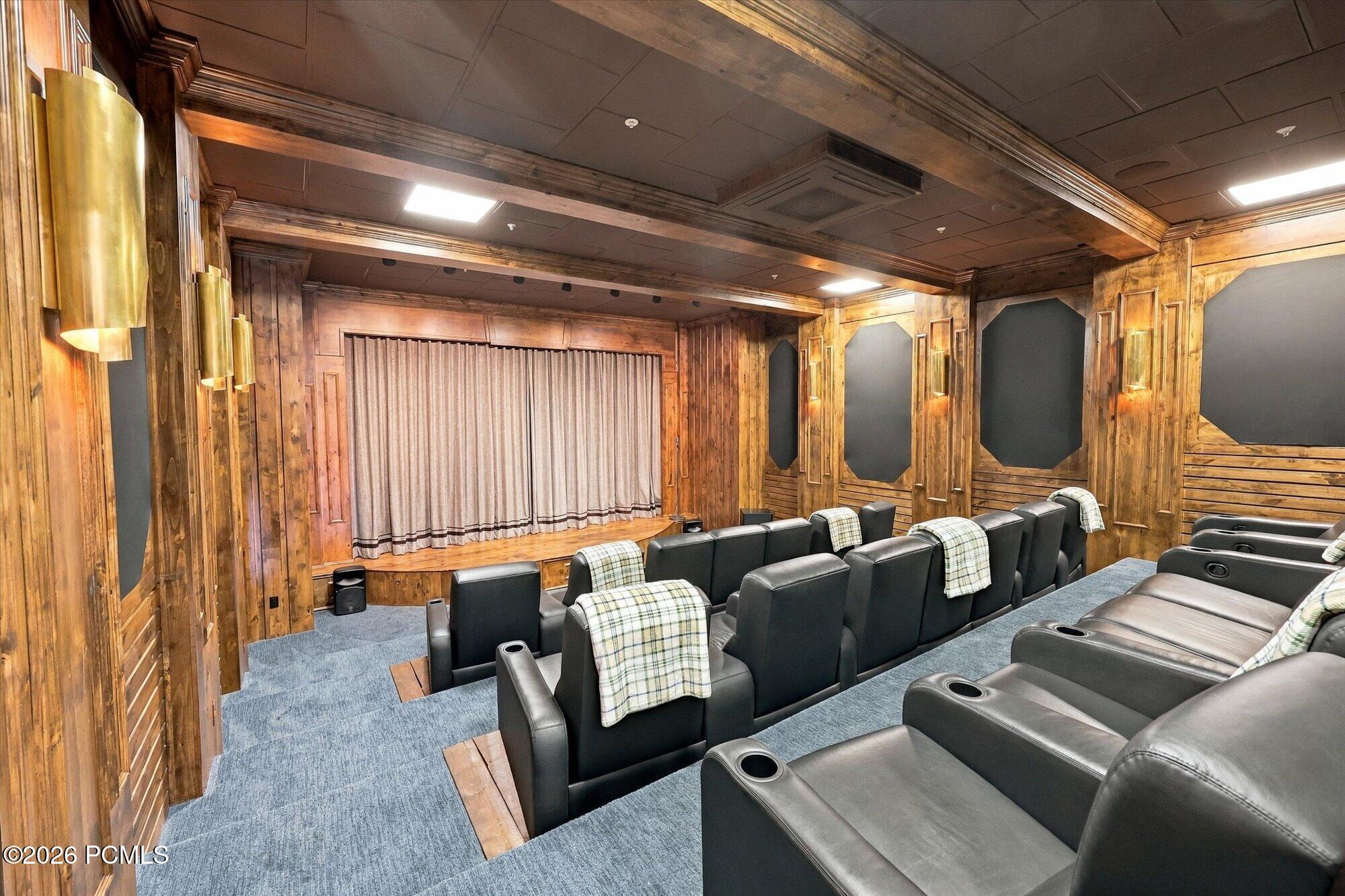 2682 W Deer Hollow Road