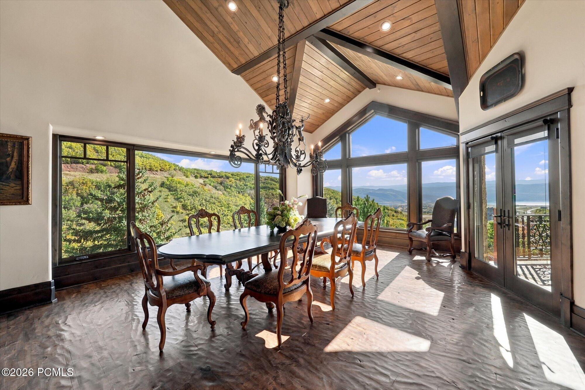 2682 W Deer Hollow Road
