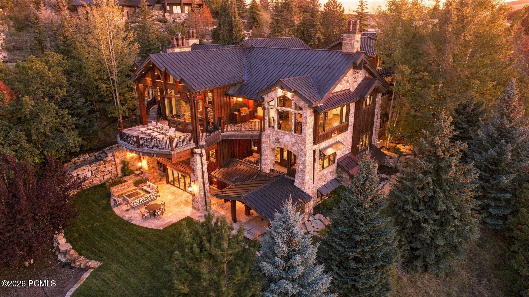 2682 W Deer Hollow Road