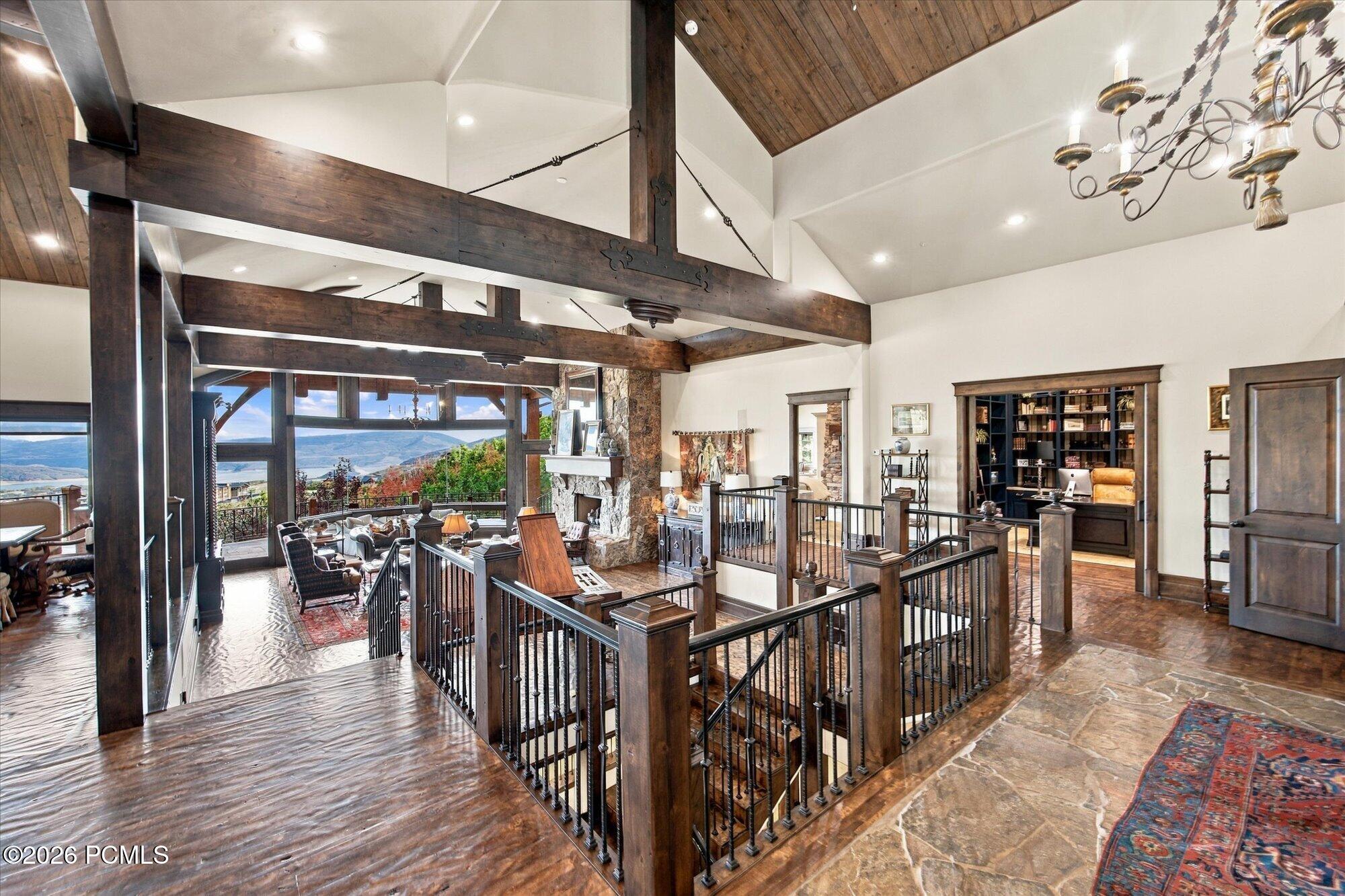2682 W Deer Hollow Road