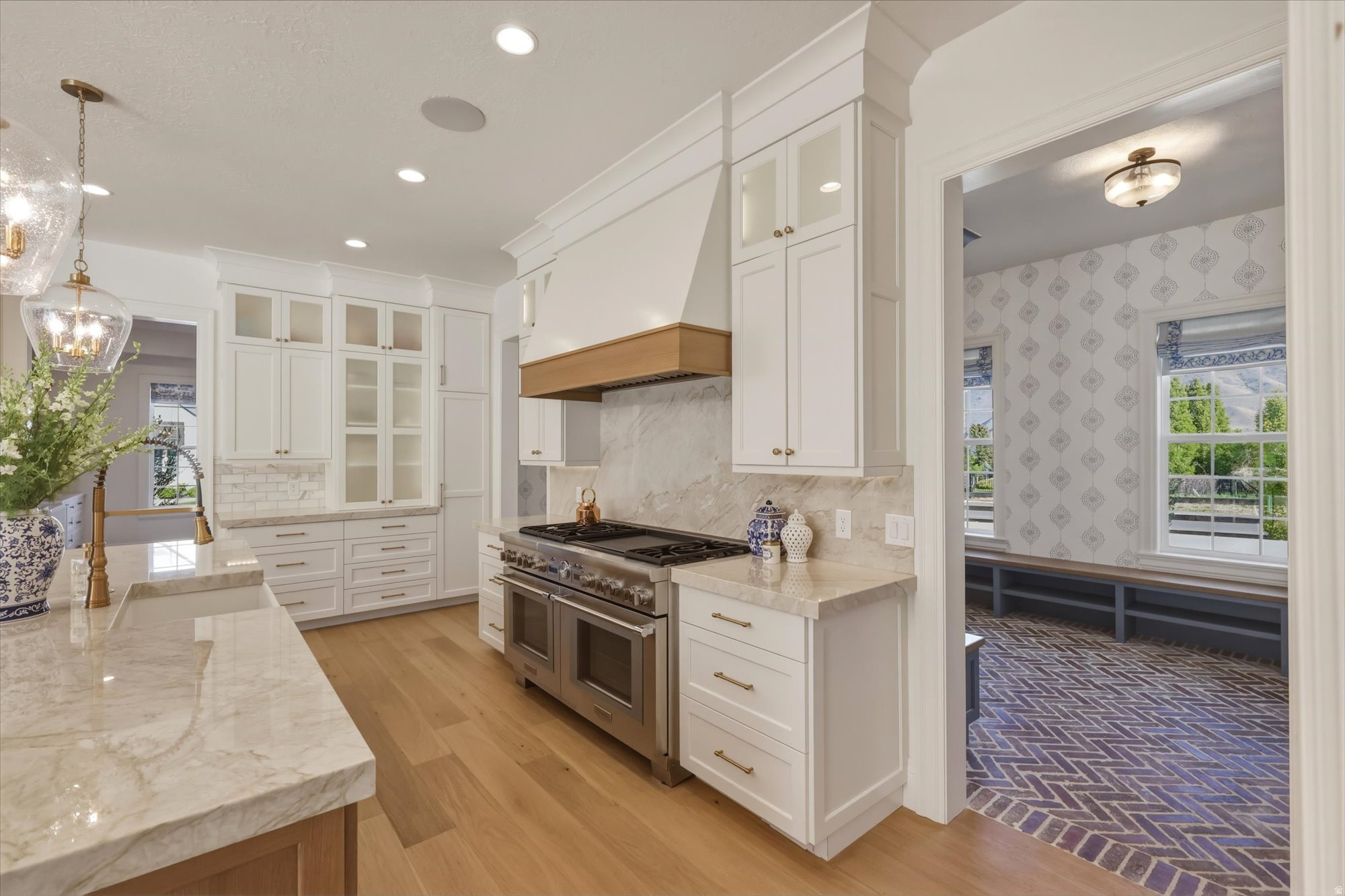 378 N CLEGG CANYON DR