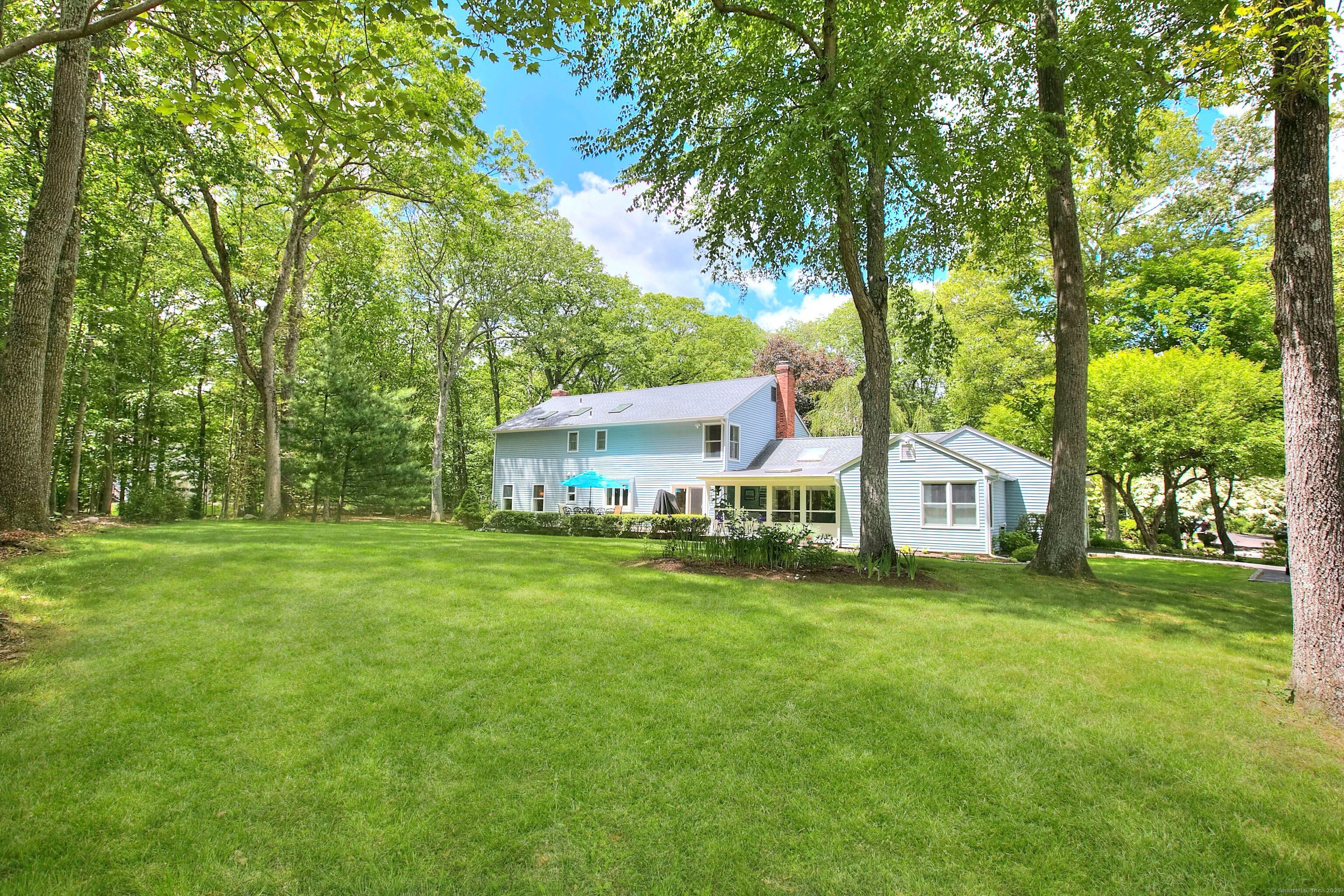 11 Tall Pines Drive