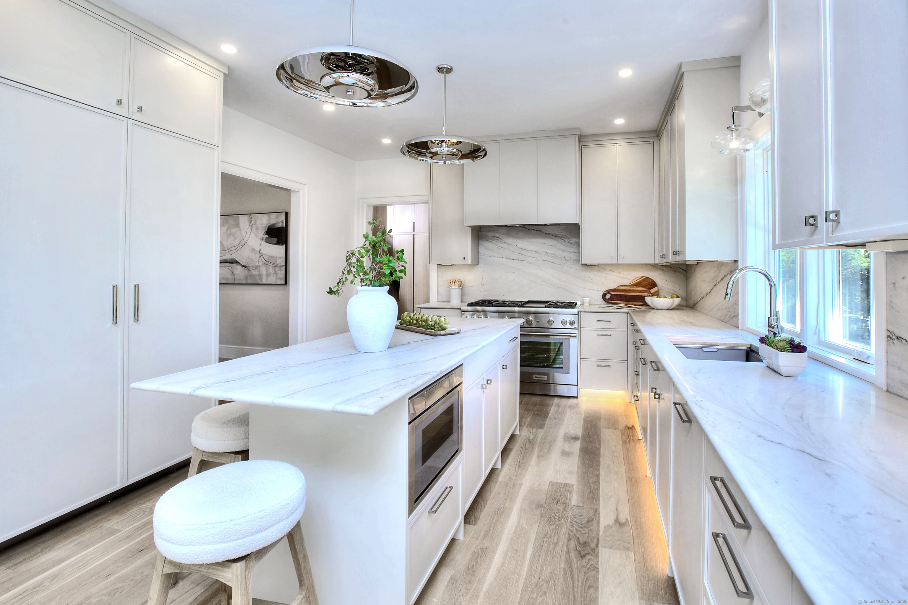 3 Hickory Hill Road