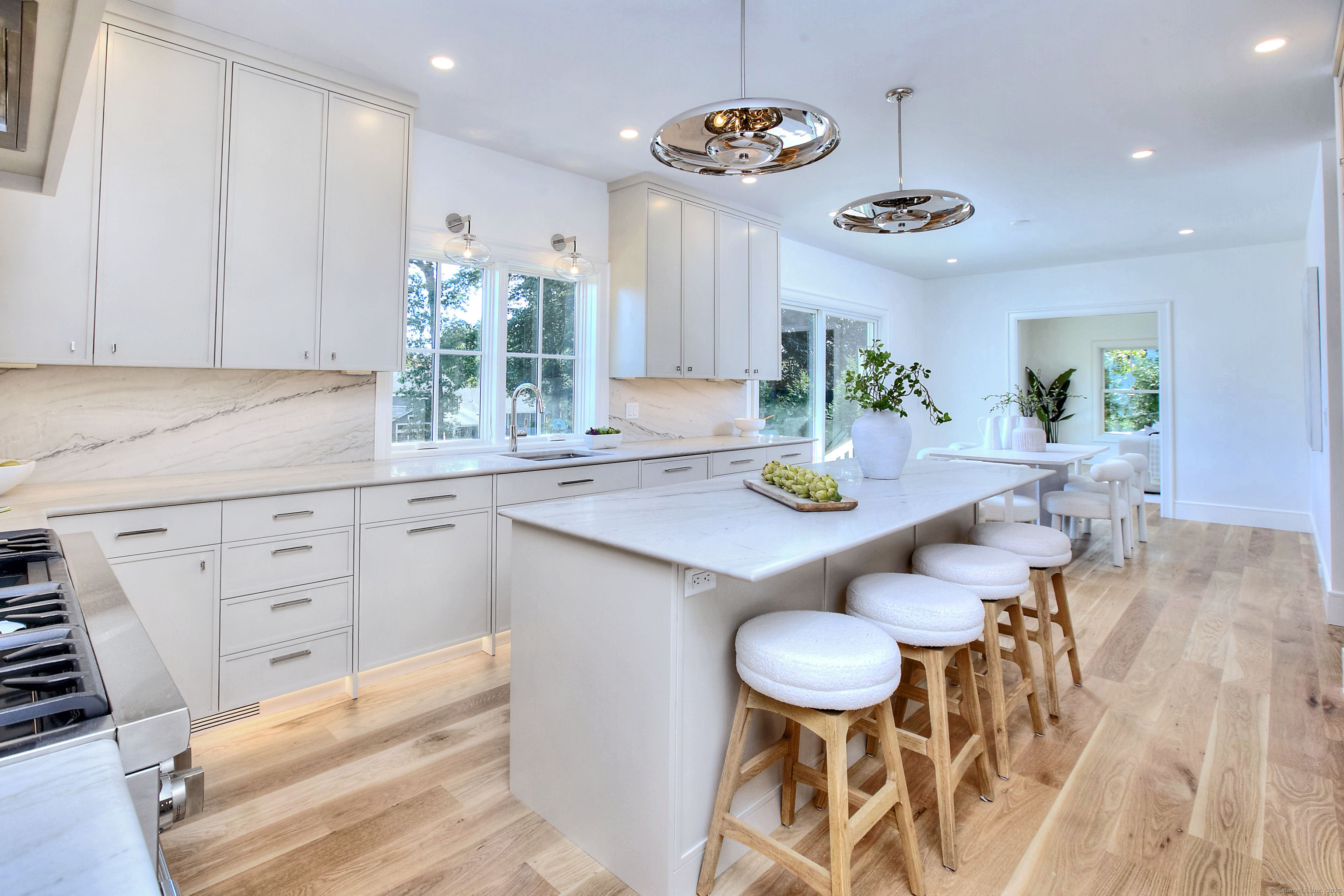 3 Hickory Hill Road