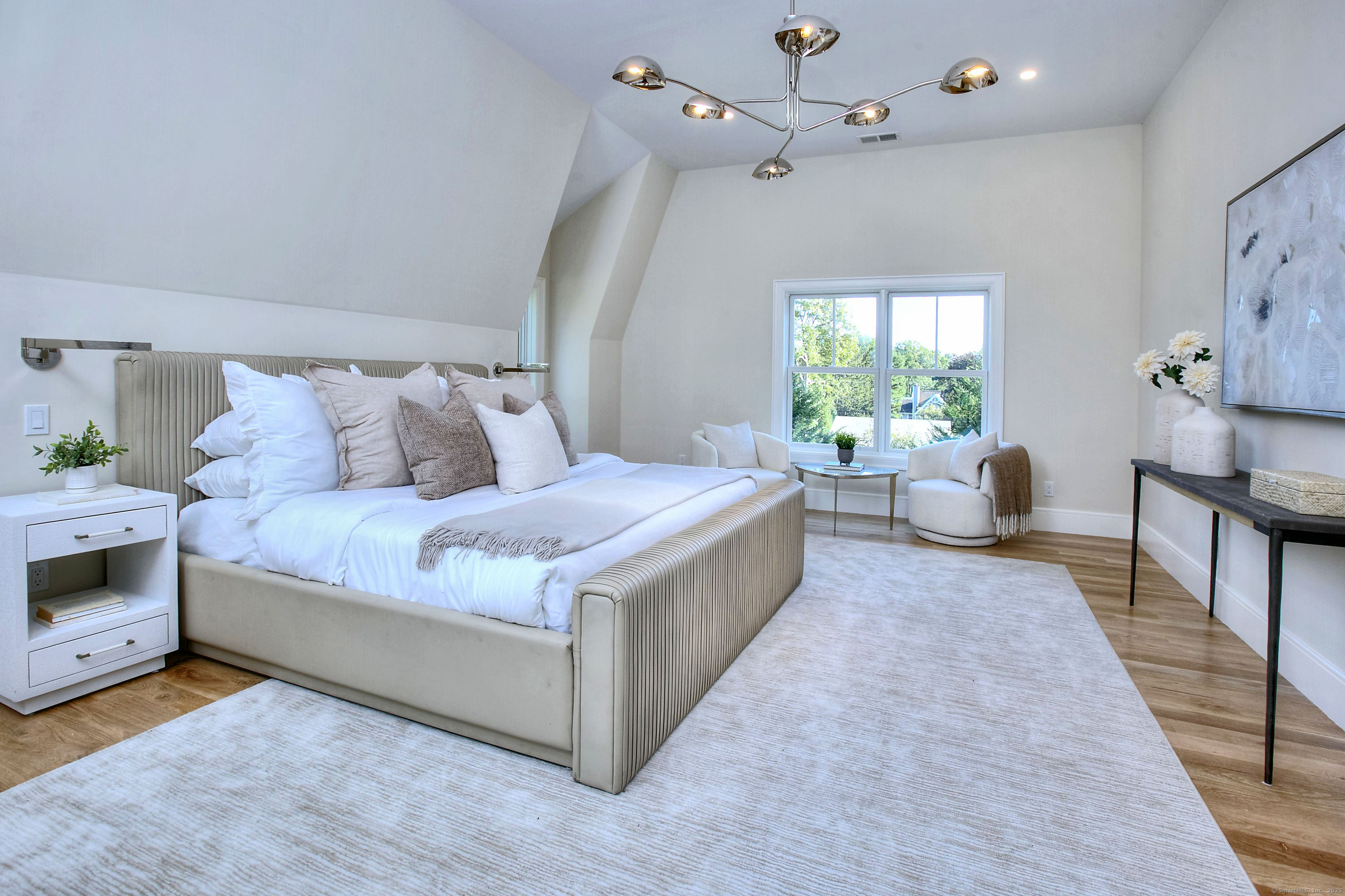 3 Hickory Hill Road