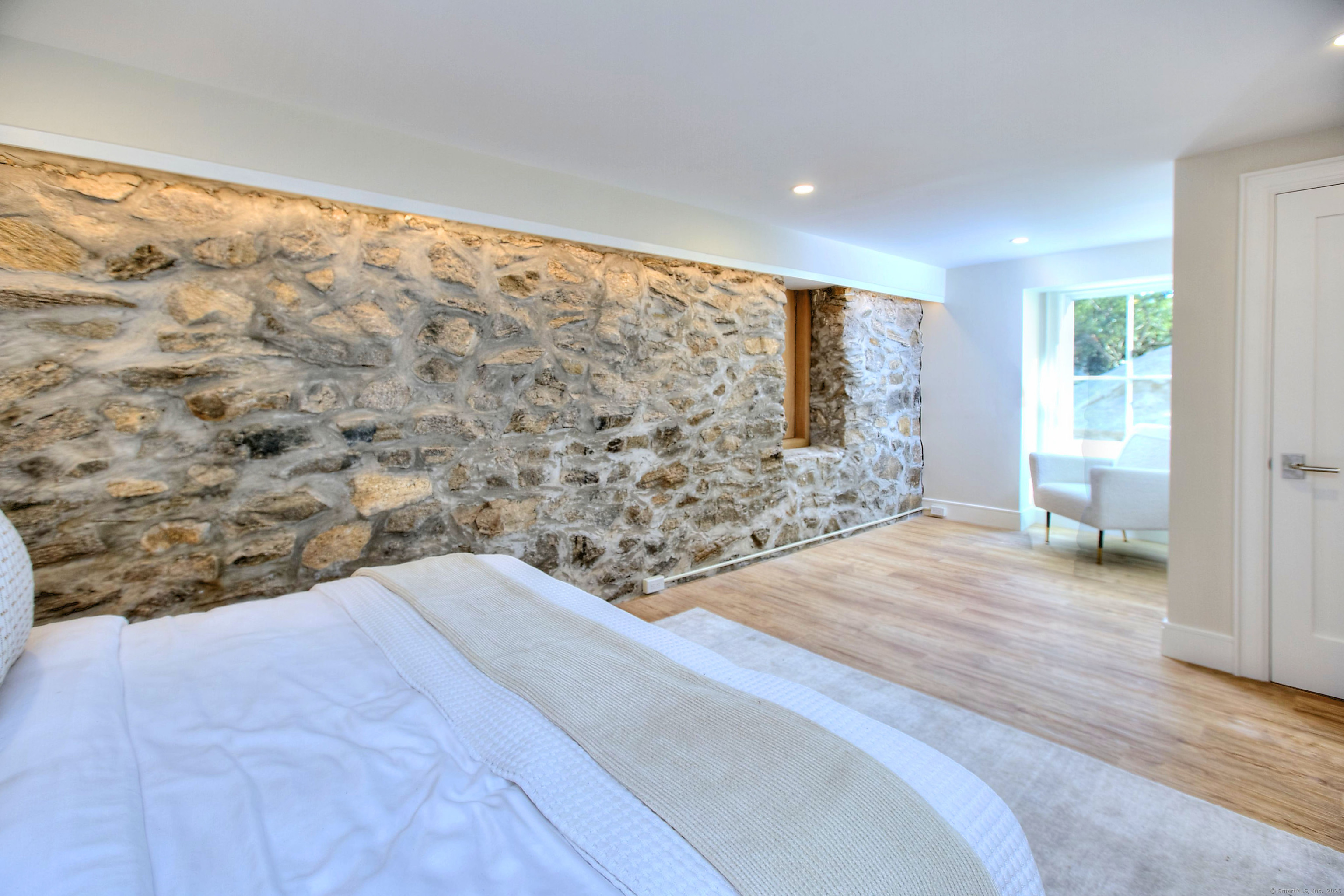 3 Hickory Hill Road