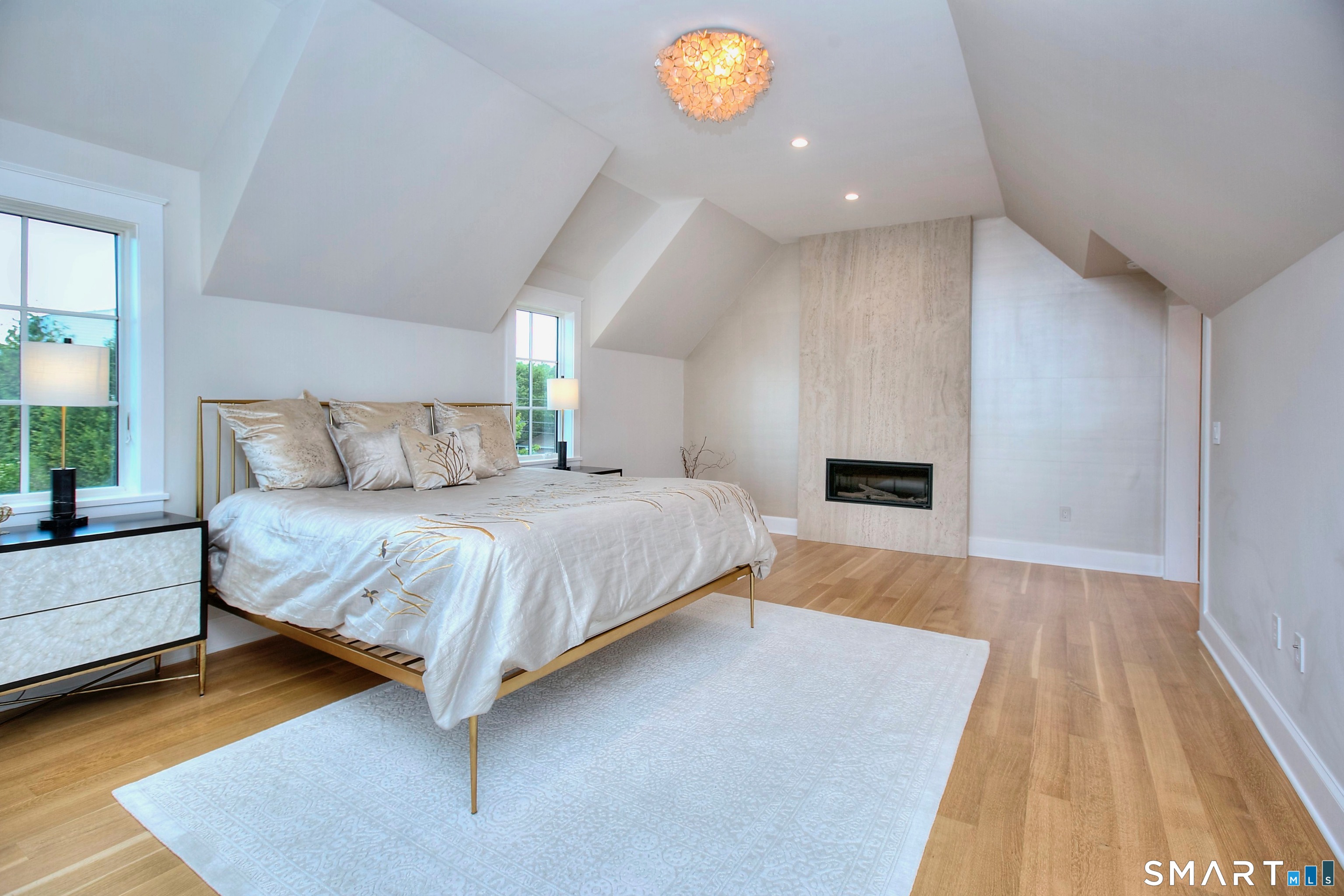 22 Apple Tree Trail