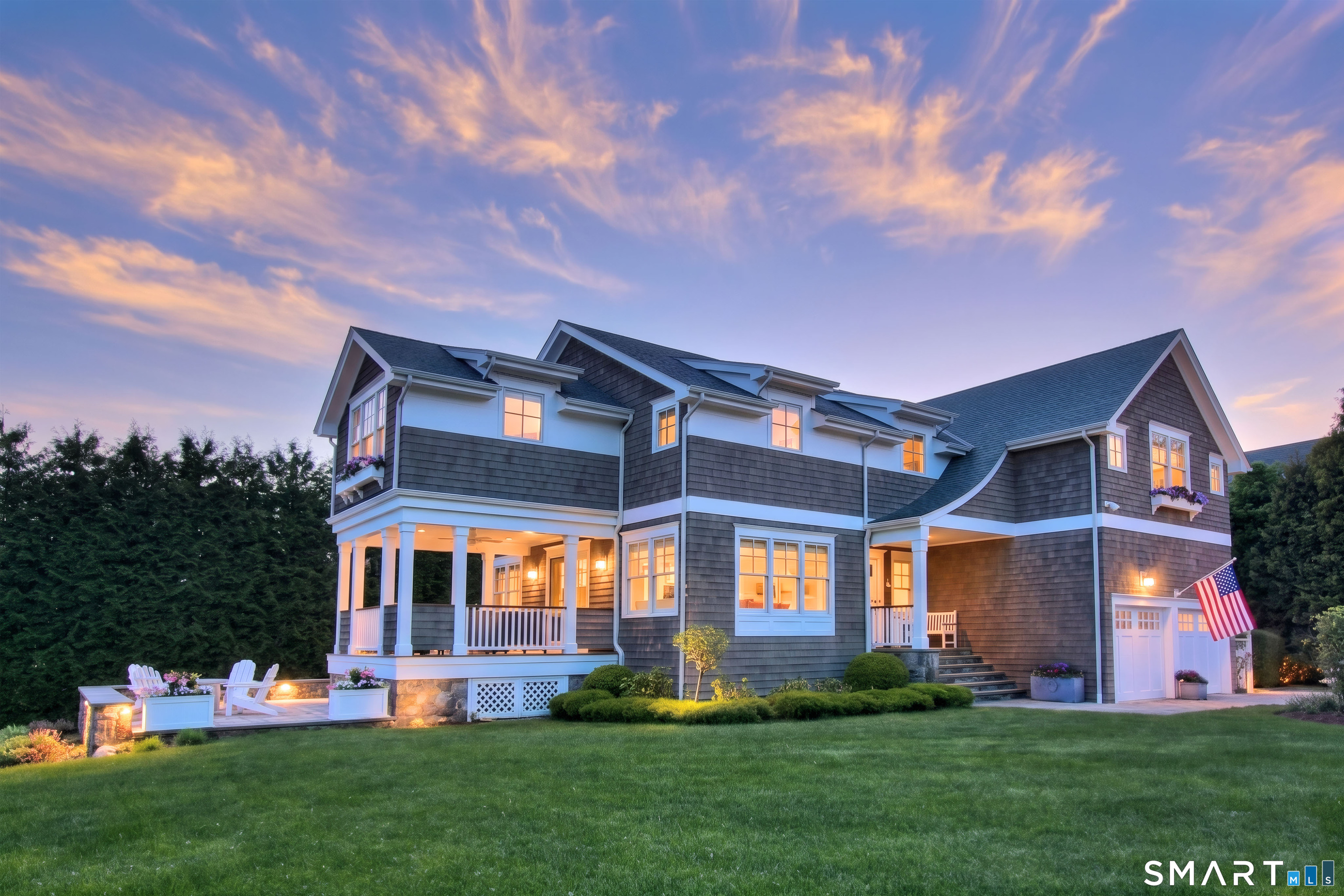 312 Compo Road South