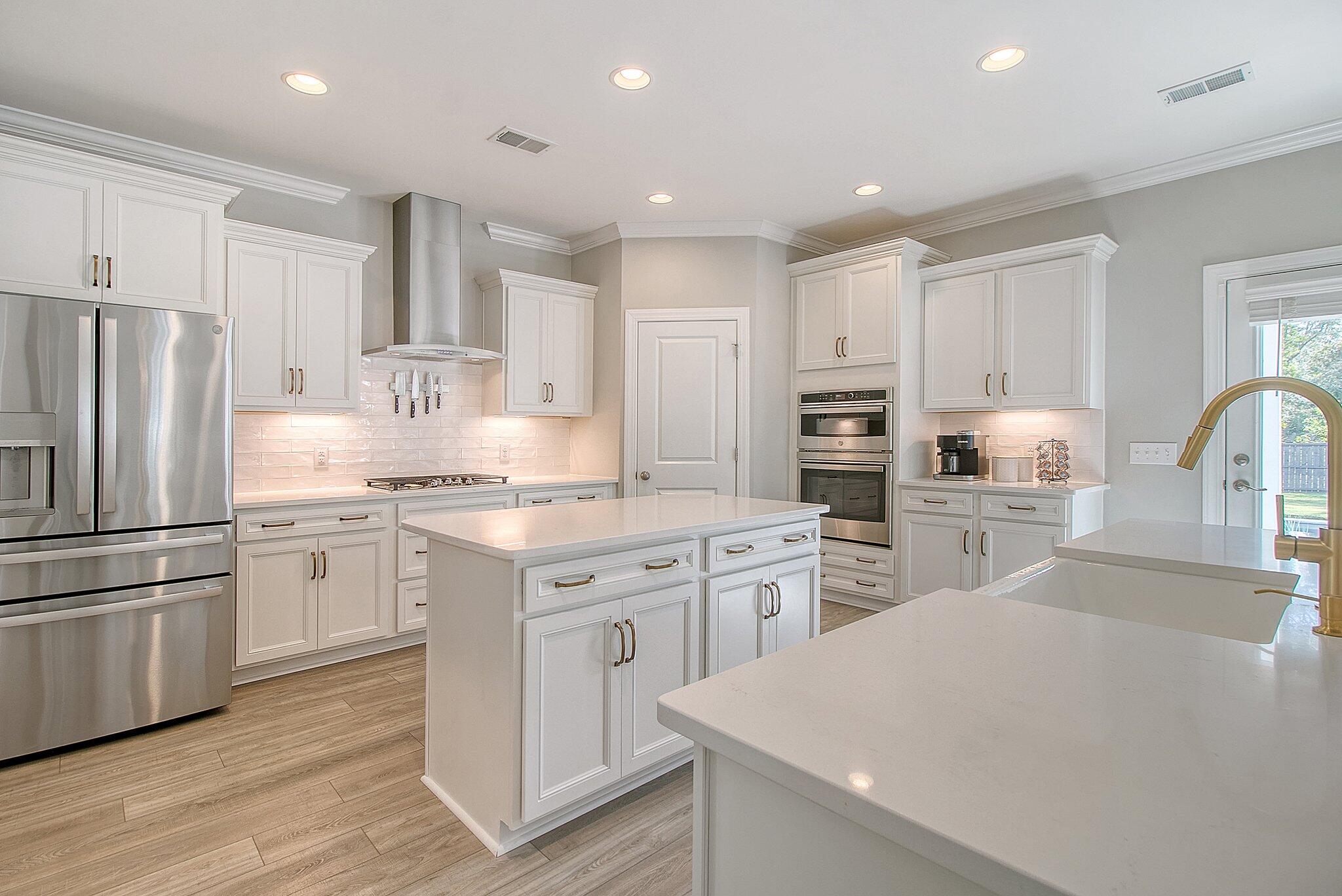 2802 Cavalcade Circle