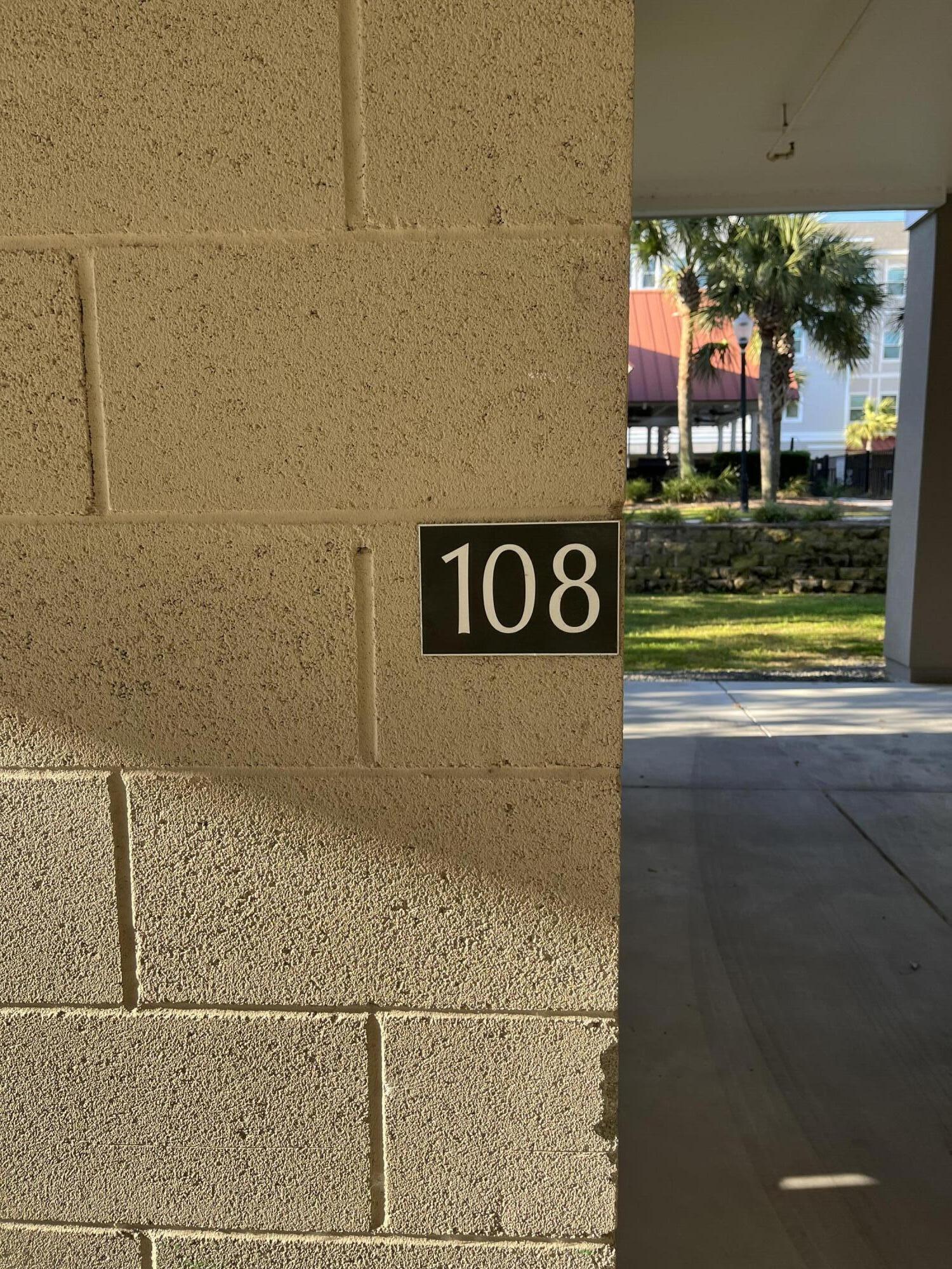 1984 Folly Road # B108