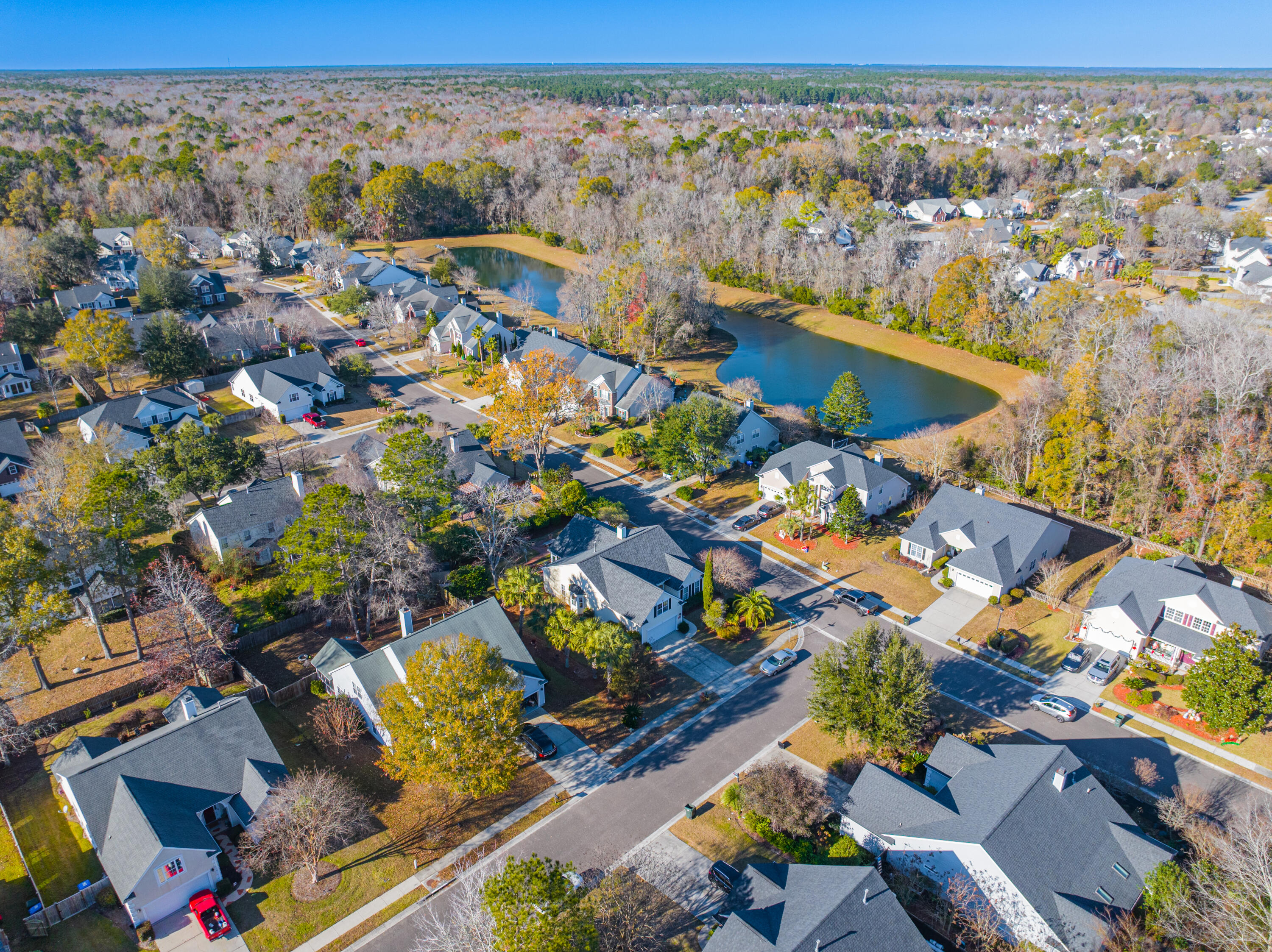 837 Paran Oaks Drive