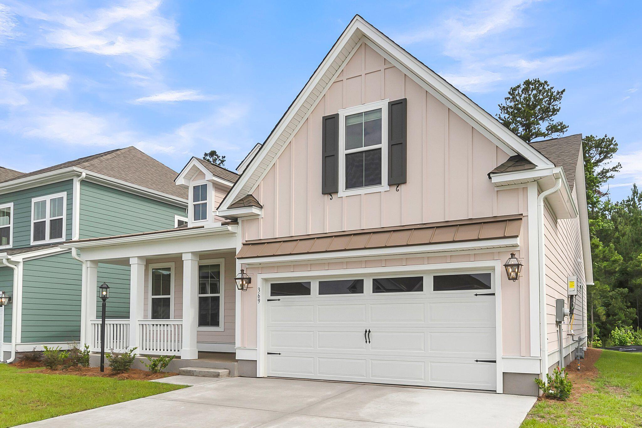 369 Wappoo Trace Lane
