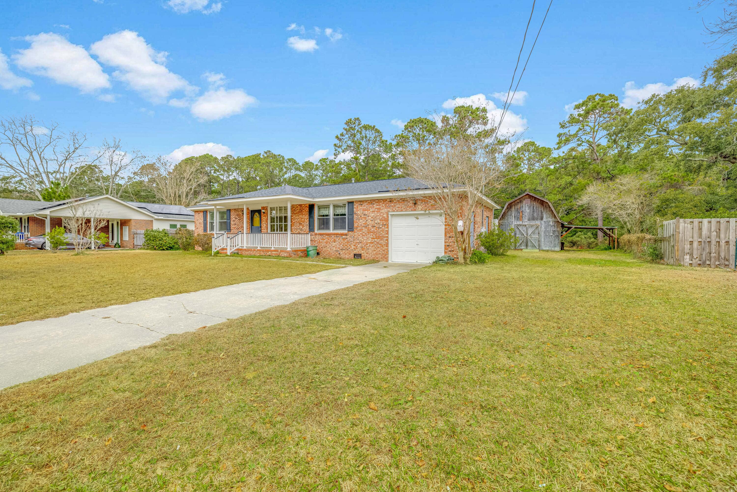 648 Schooner Road