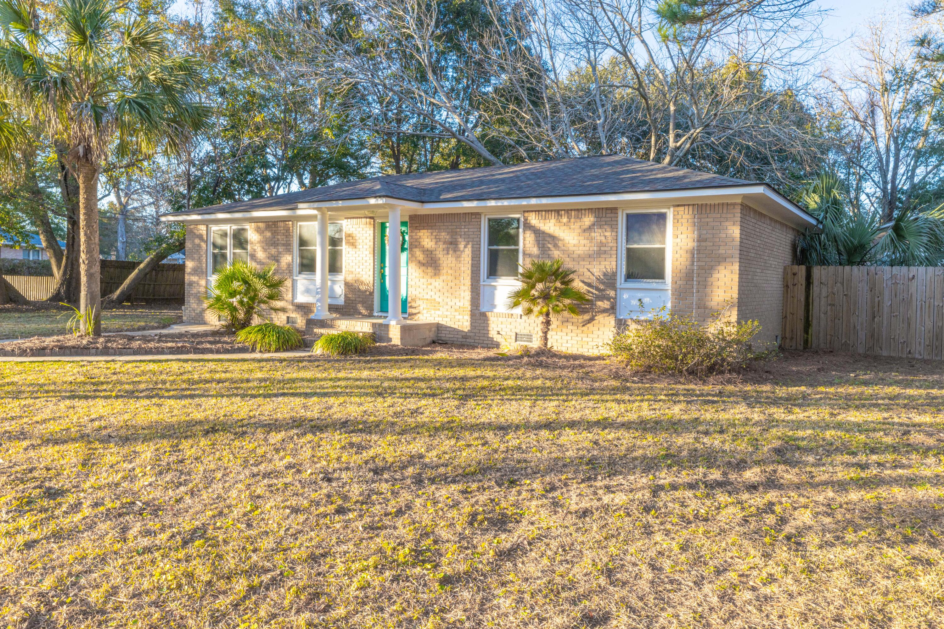 740 Windward Road