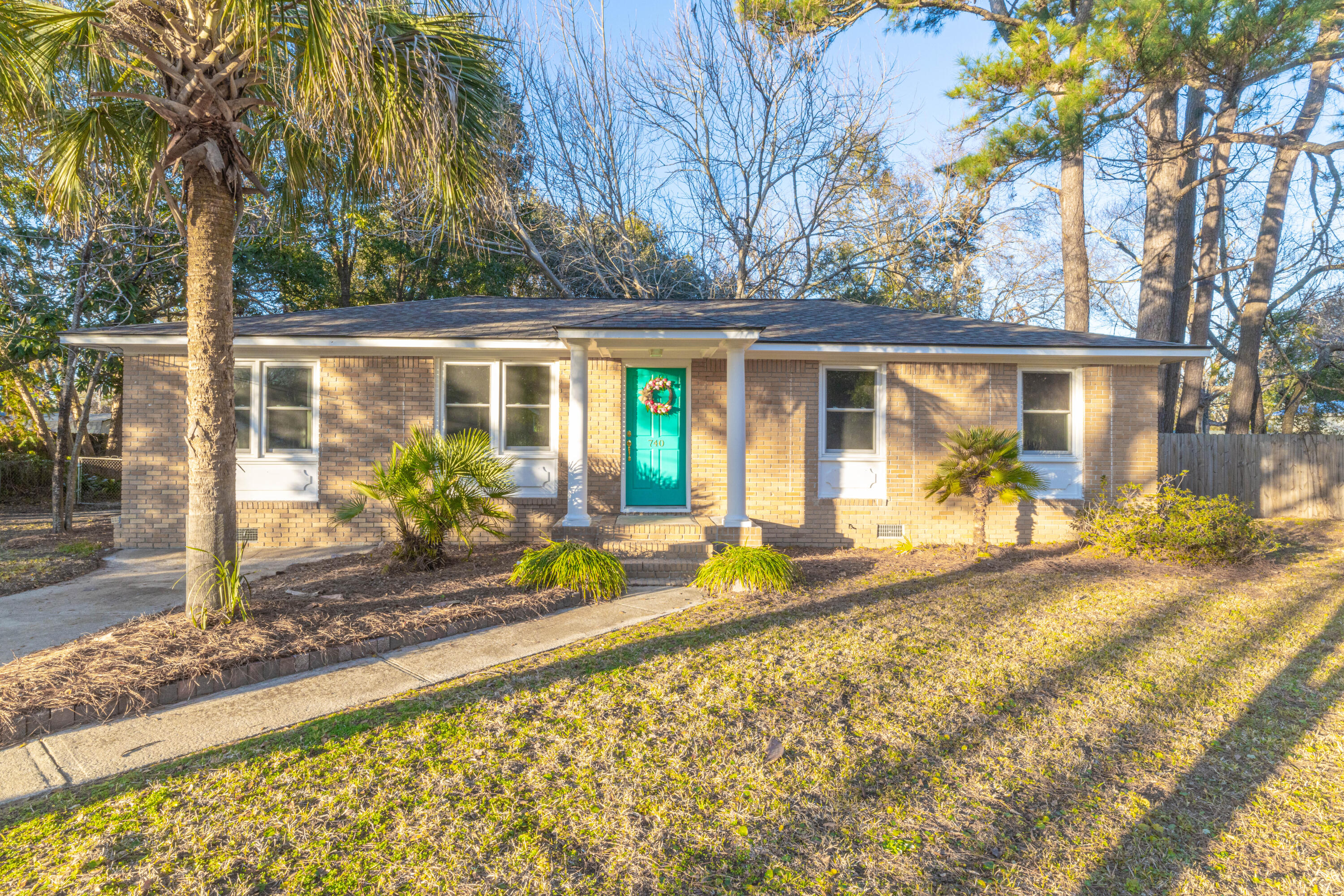 740 Windward Road