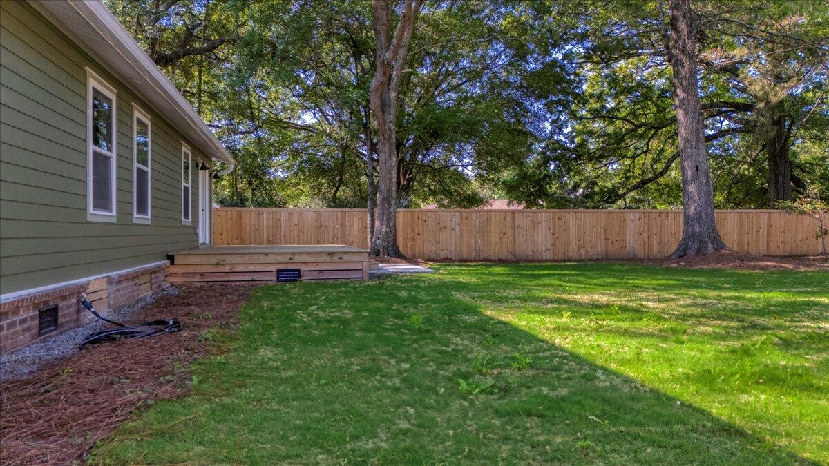 1049 Bradford Avenue