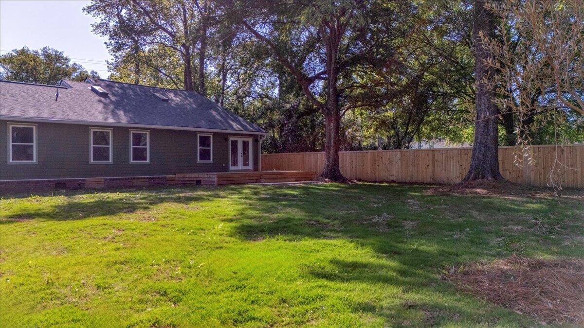1049 Bradford Avenue