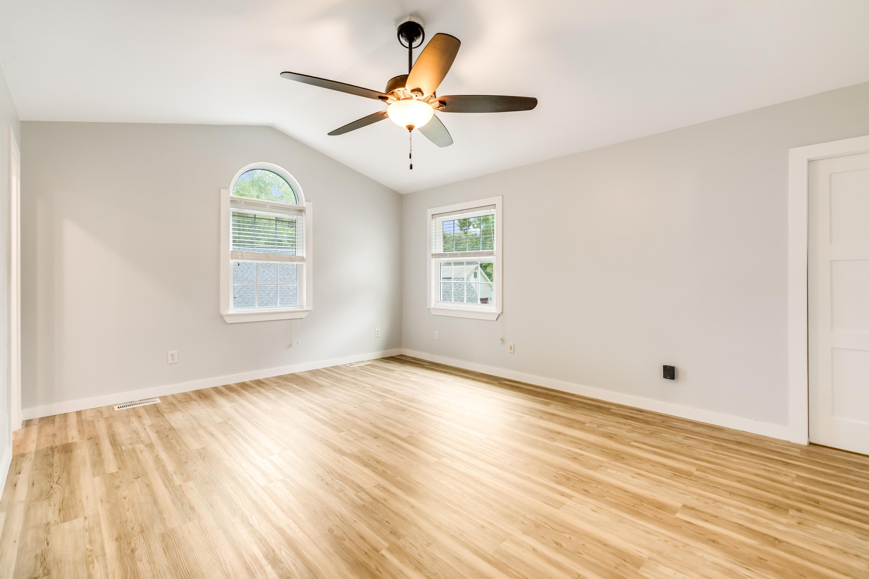2621 Sun Beam Way