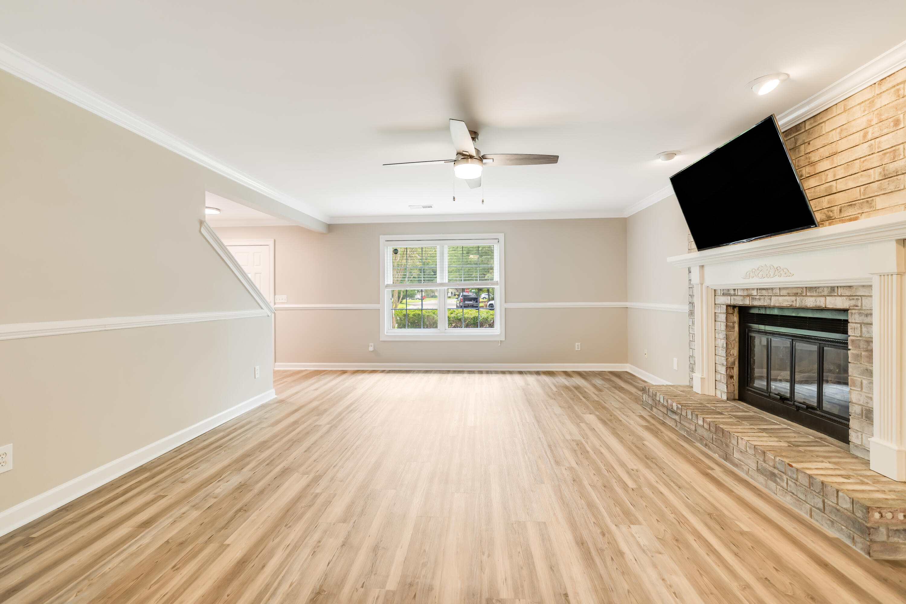 2621 Sun Beam Way
