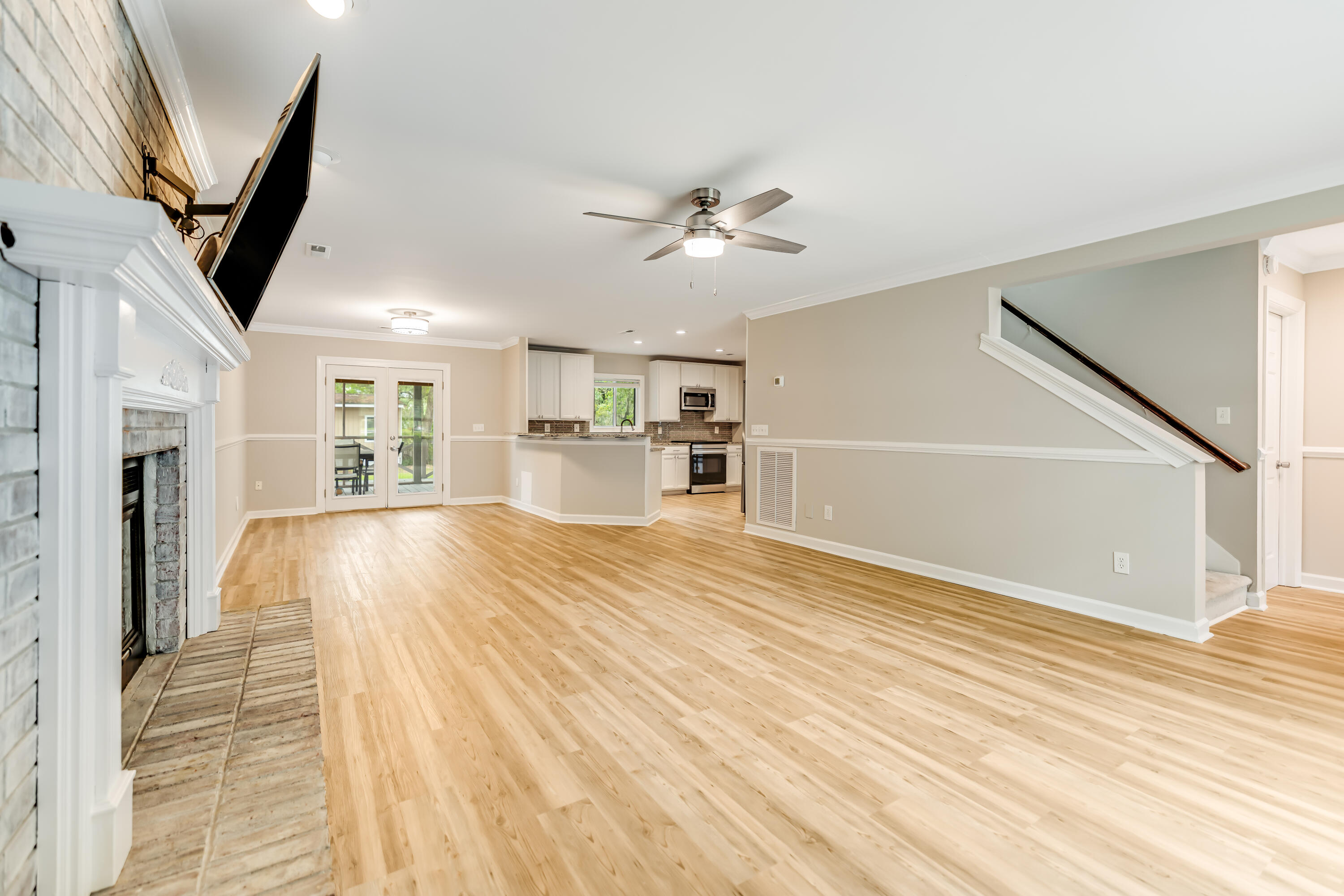 2621 Sun Beam Way