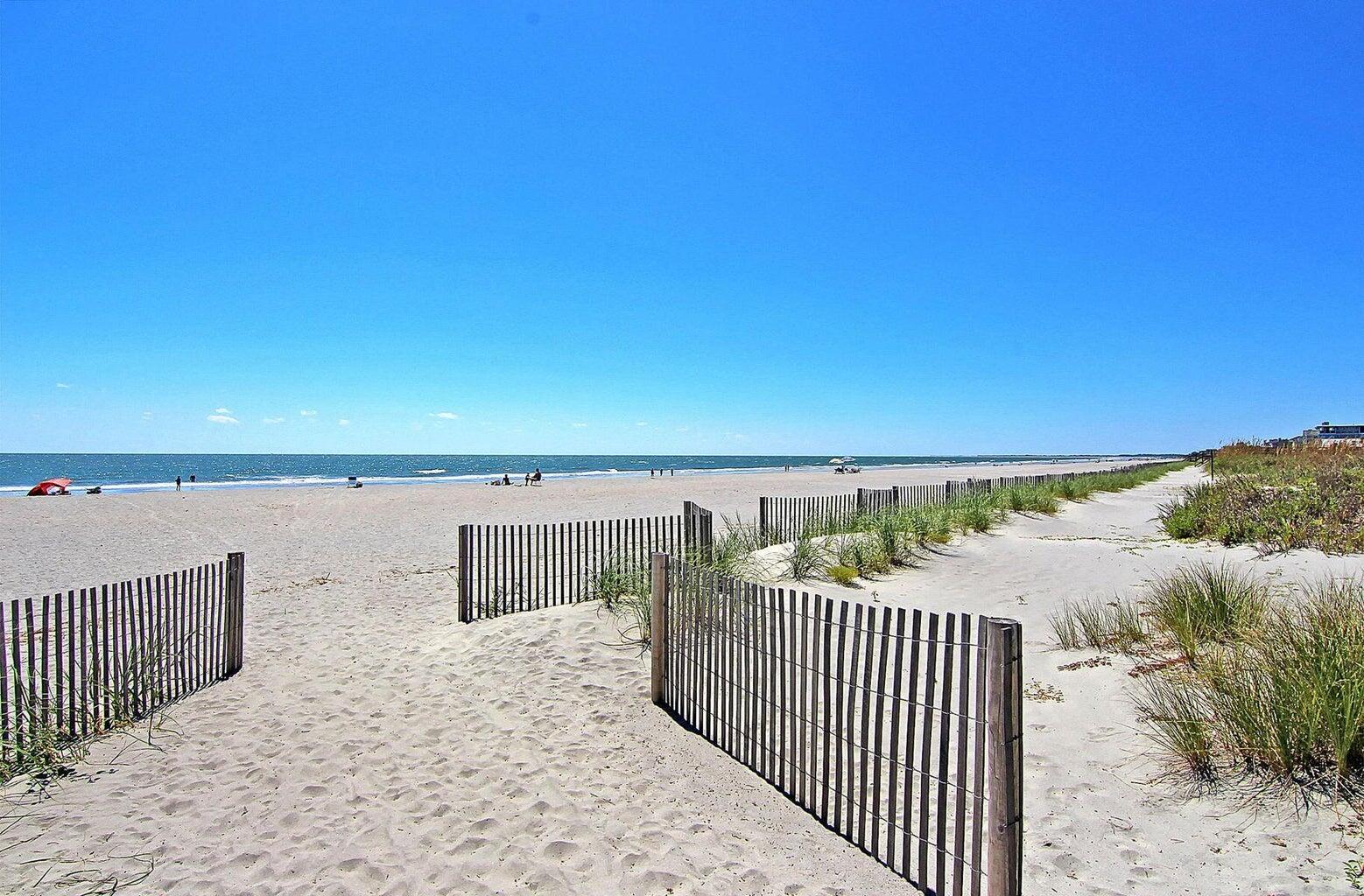 1984 Folly Road # B108