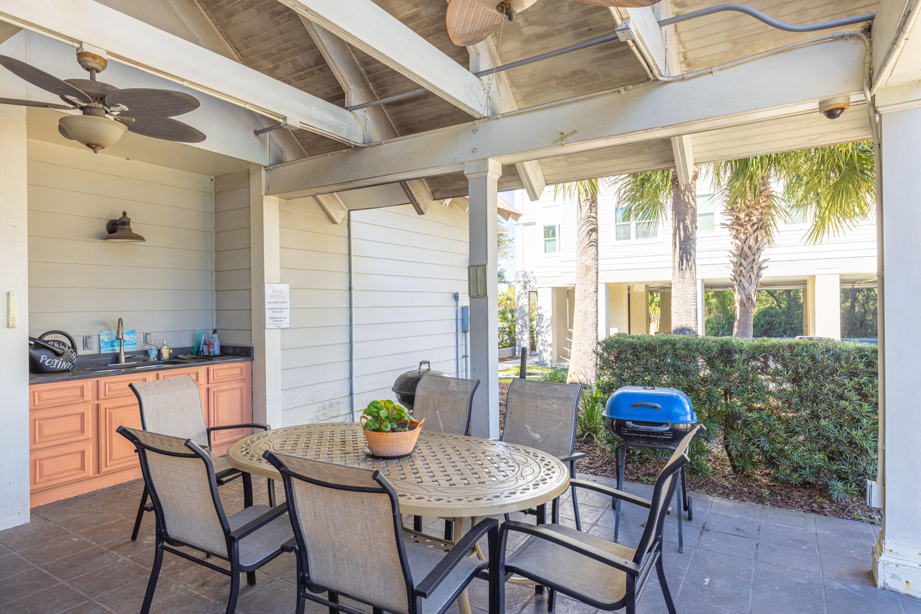 1984 Folly Road # B108