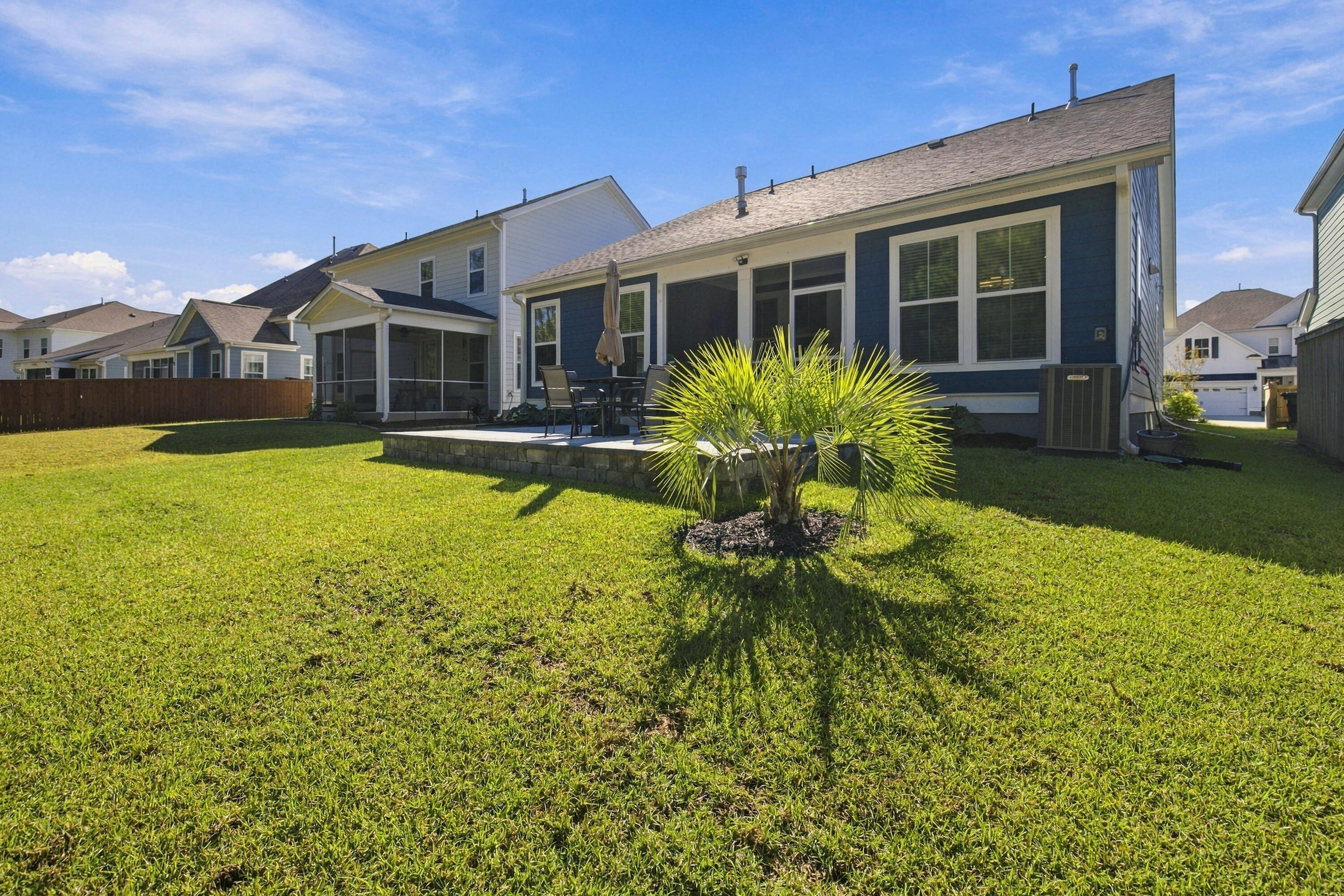 369 Wappoo Trace Lane