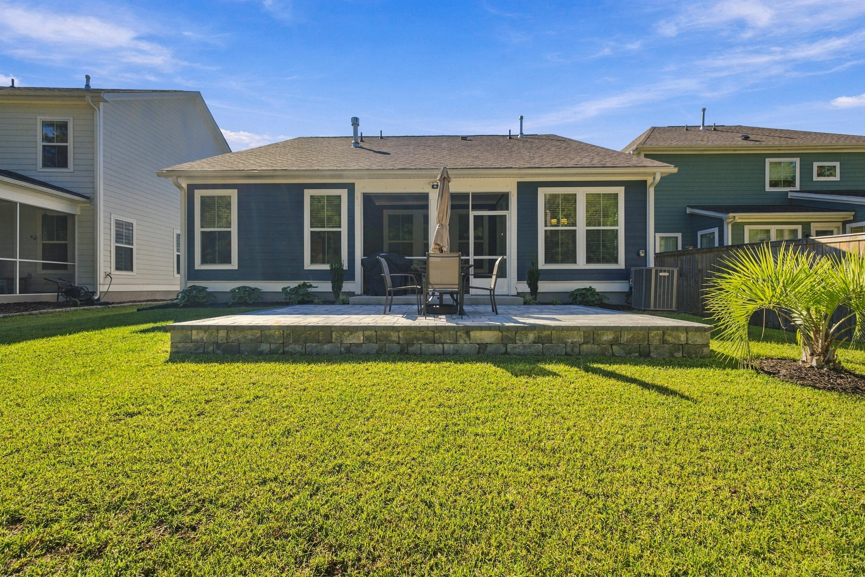 369 Wappoo Trace Lane