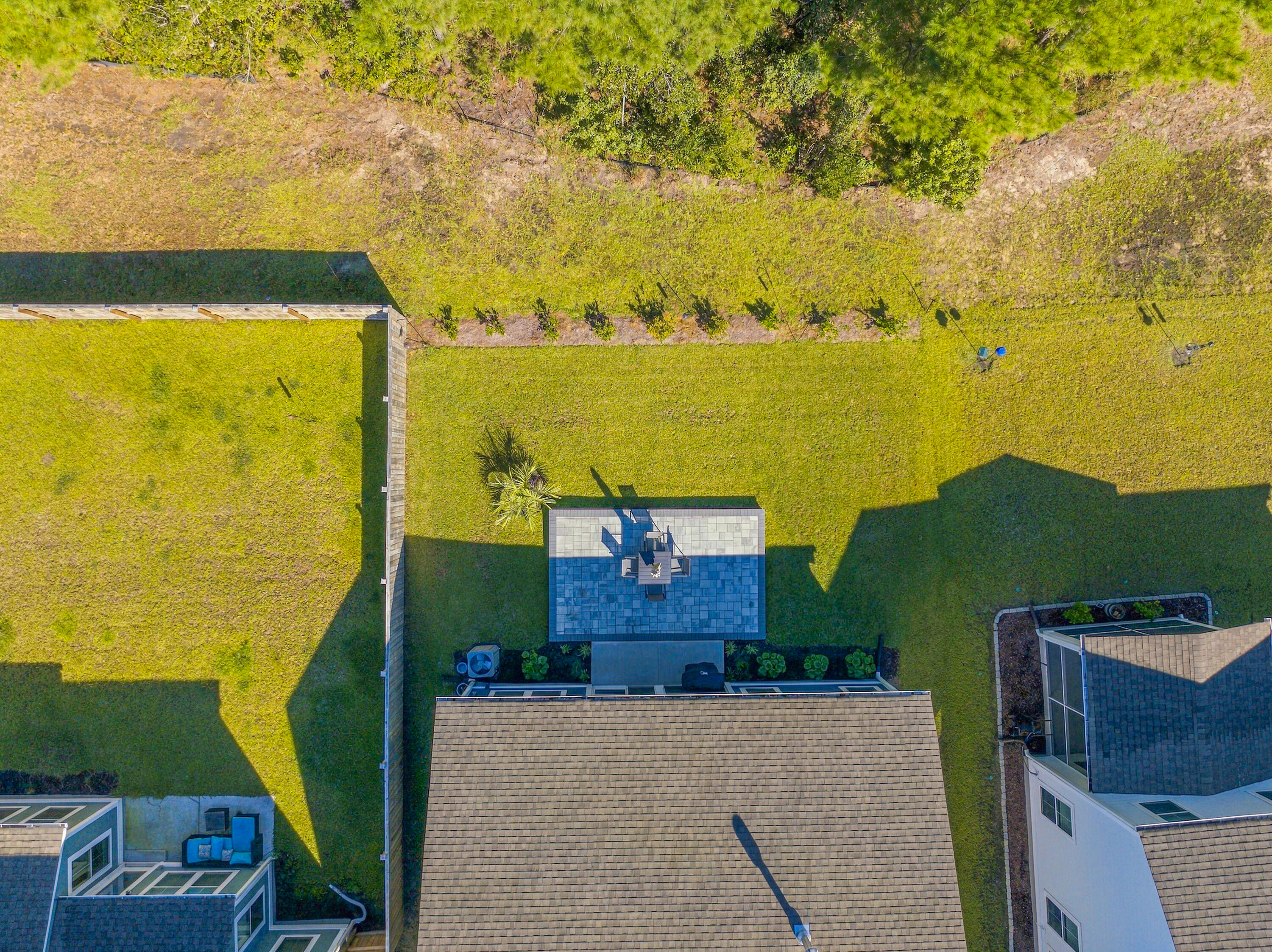 369 Wappoo Trace Lane