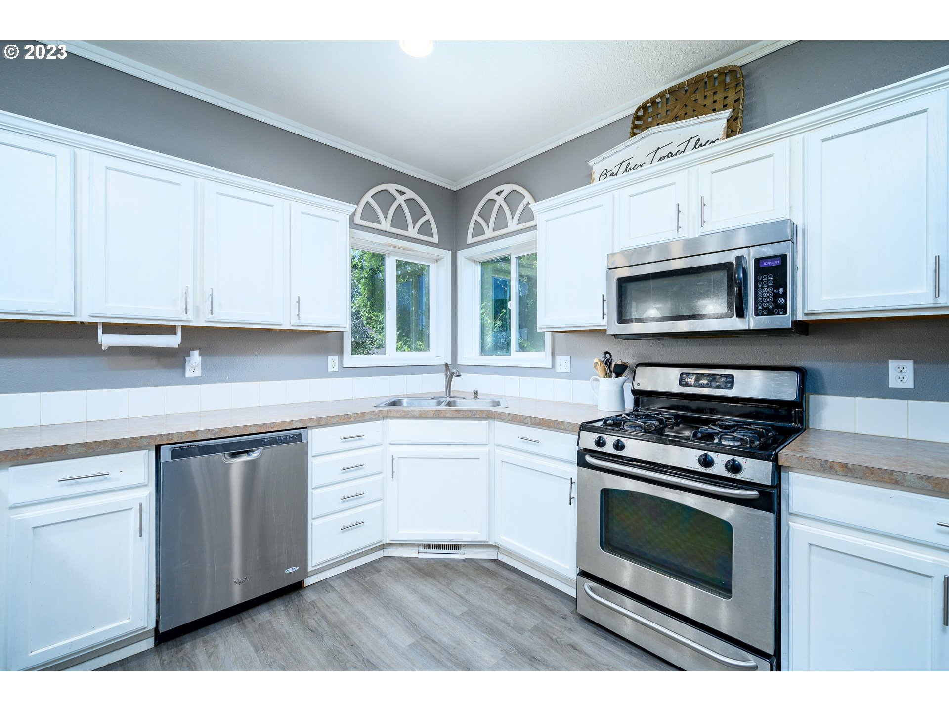 2660 SW REDMOND HILL RD, McMinnville