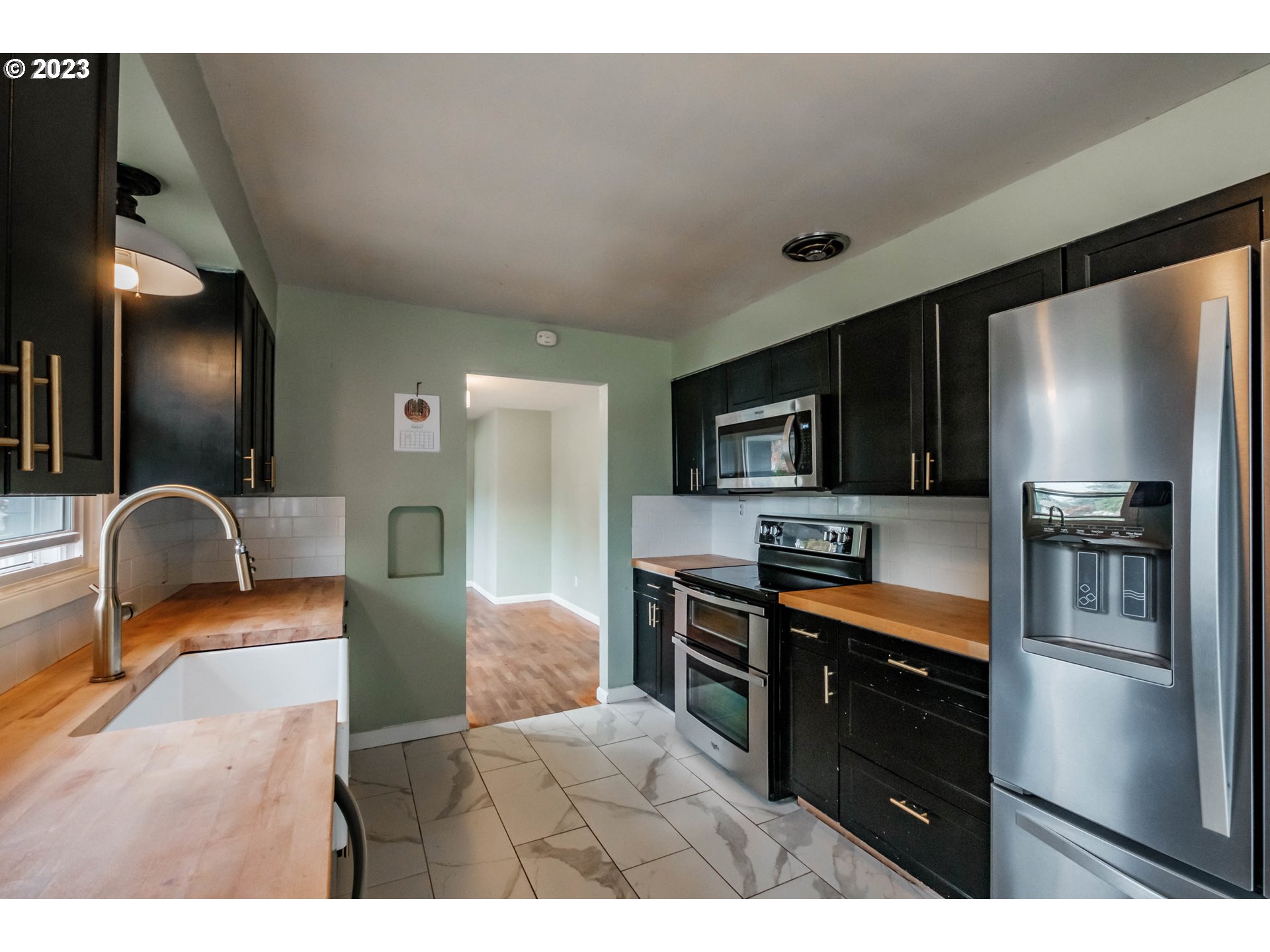 705 WAGON WHEEL DR