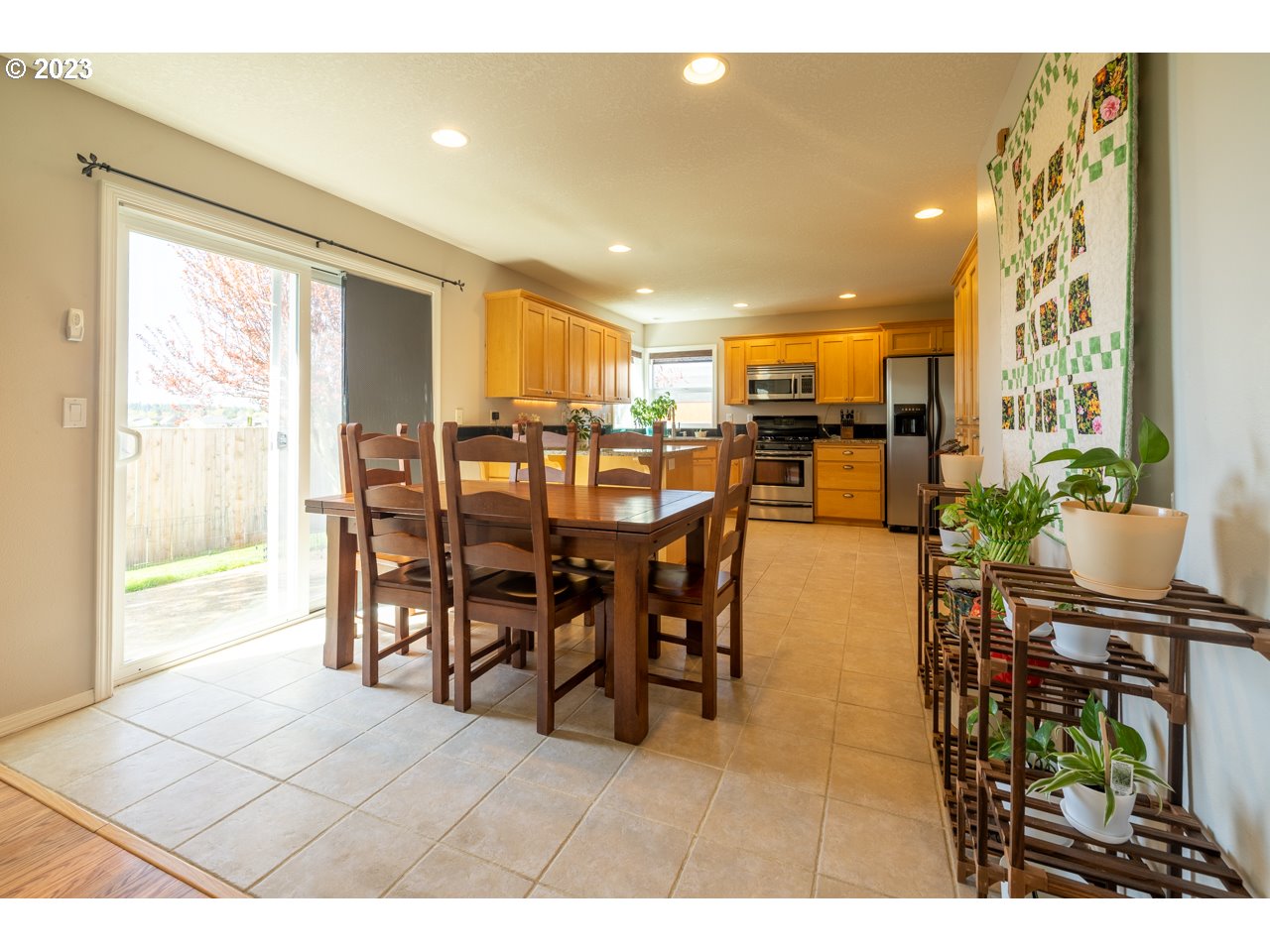 648 ALDER CT
